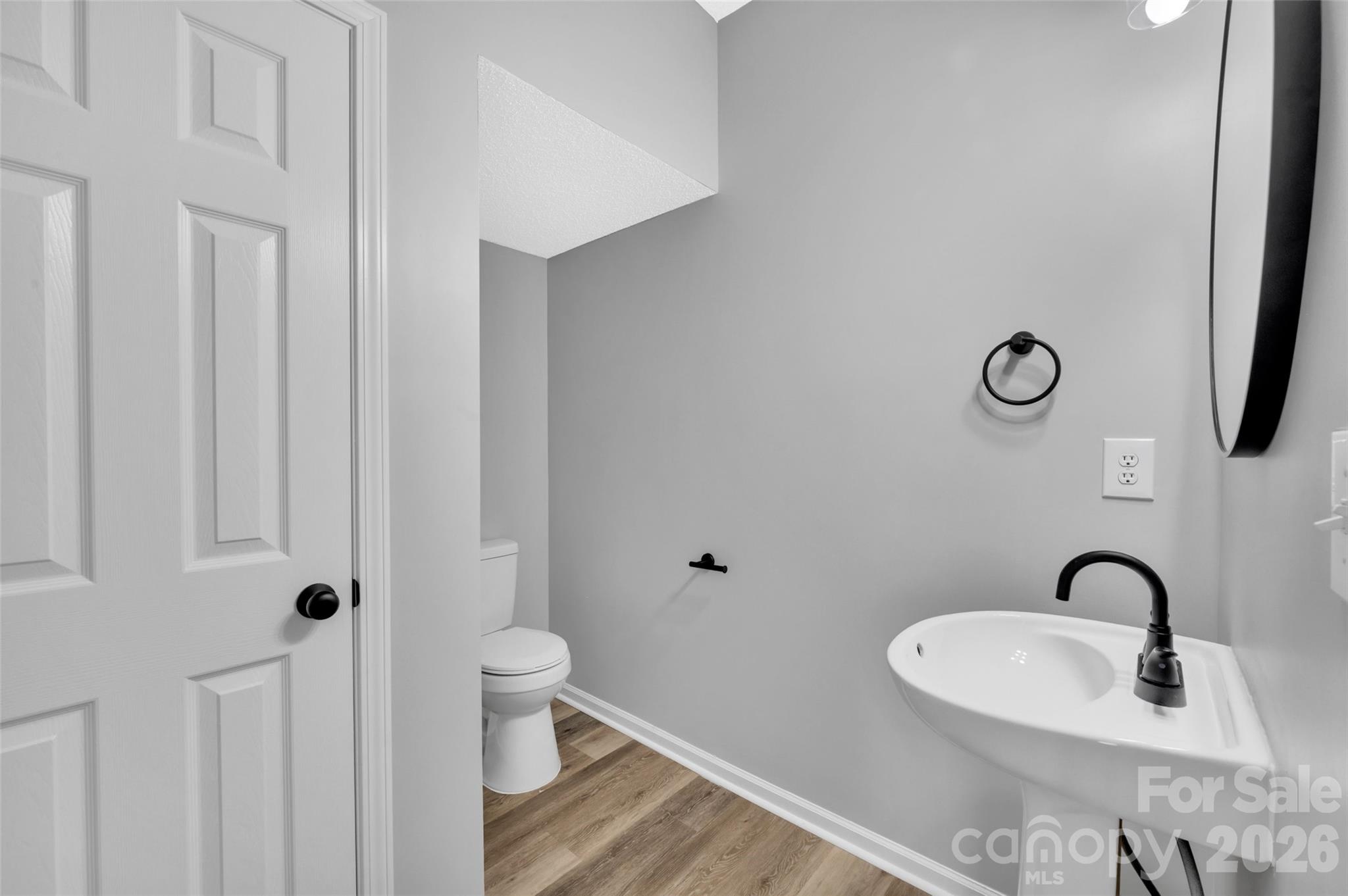 8558 Carolina Lily Lane — Charlotte