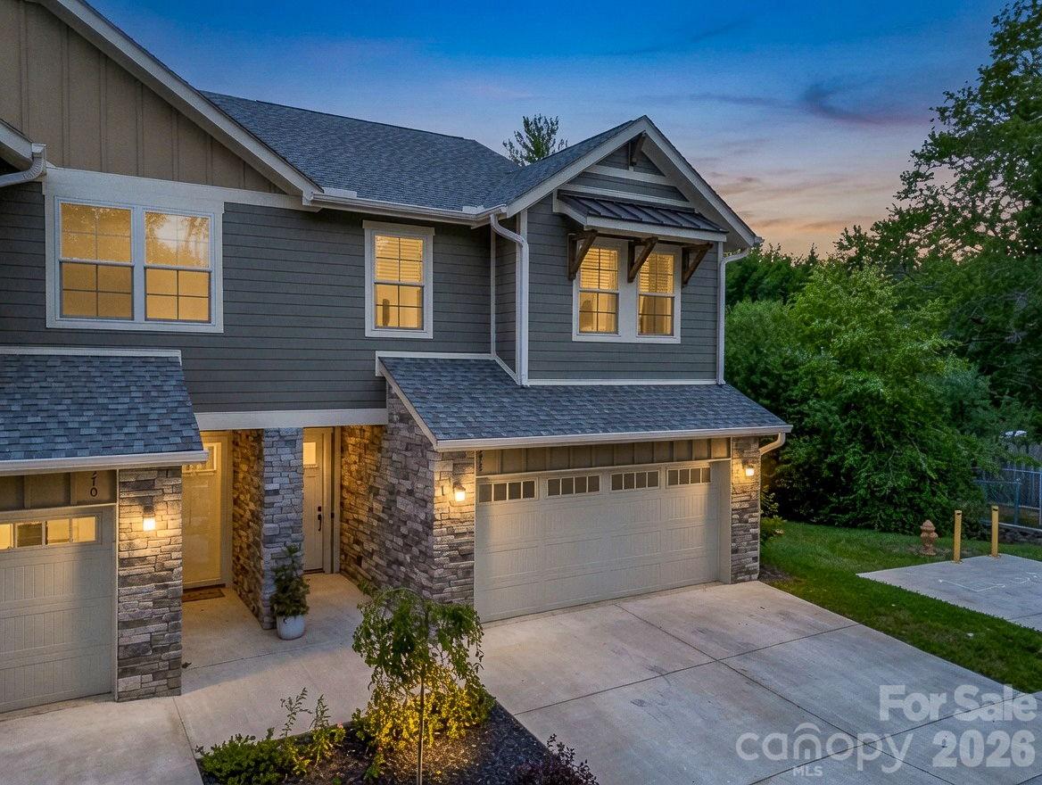 572 Sweet Birch Park Lane — Black Mountain