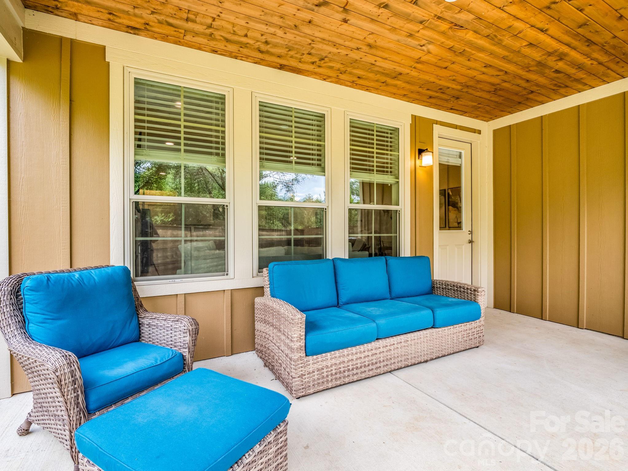 572 Sweet Birch Park Lane — Black Mountain