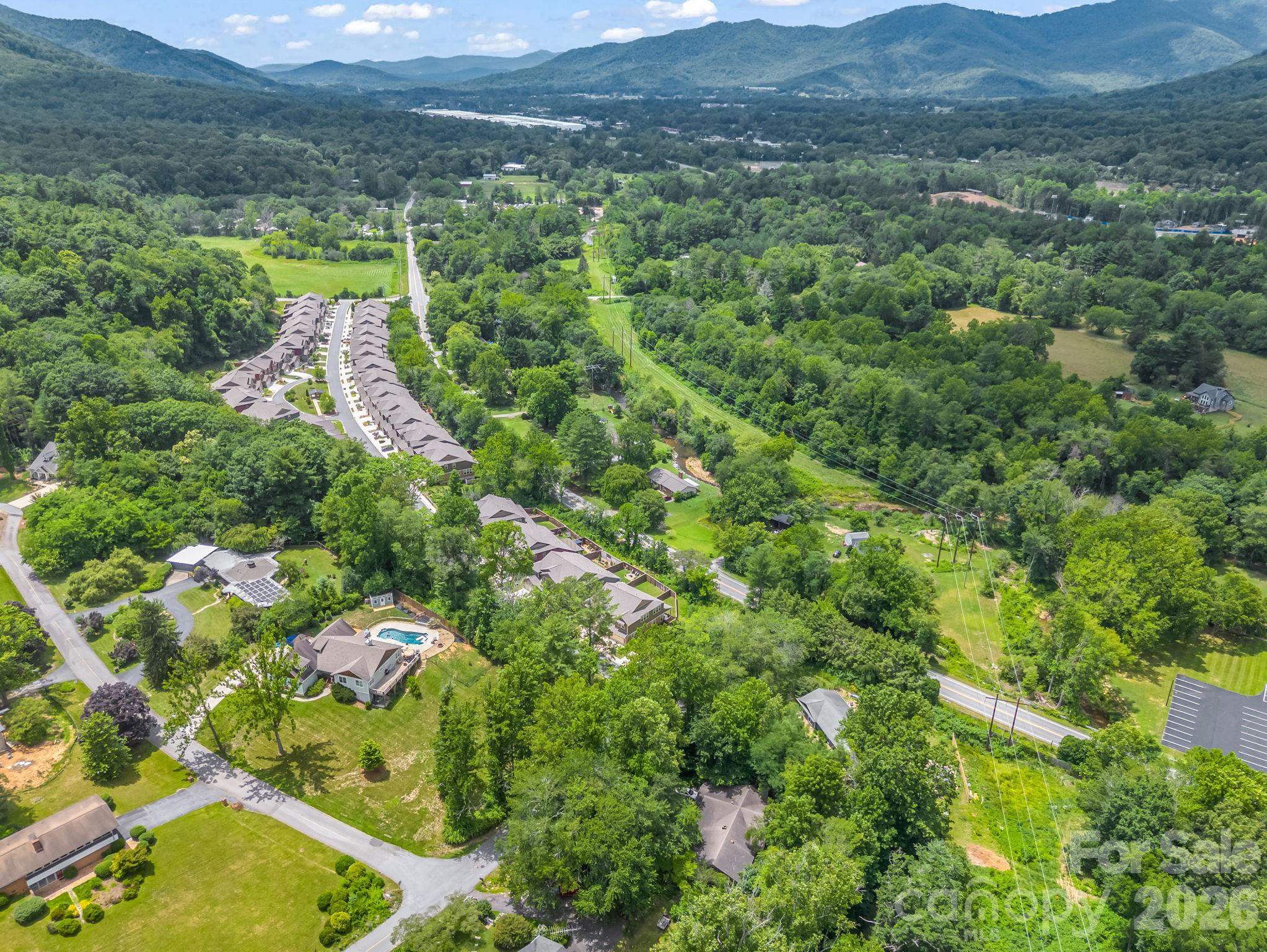 572 Sweet Birch Park Lane — Black Mountain