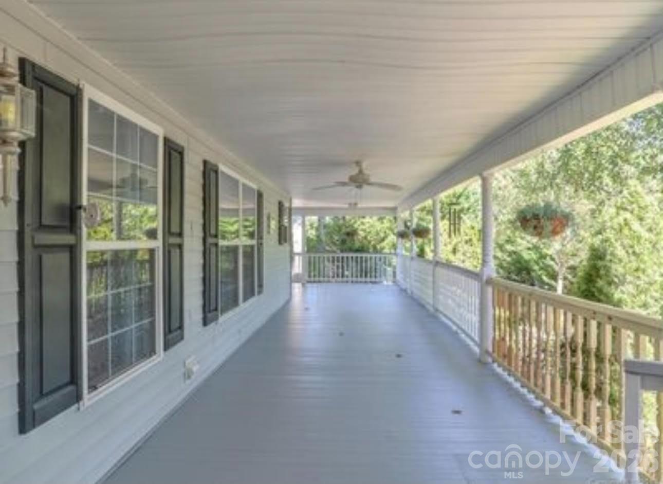 34 England Valley Road — Weaverville