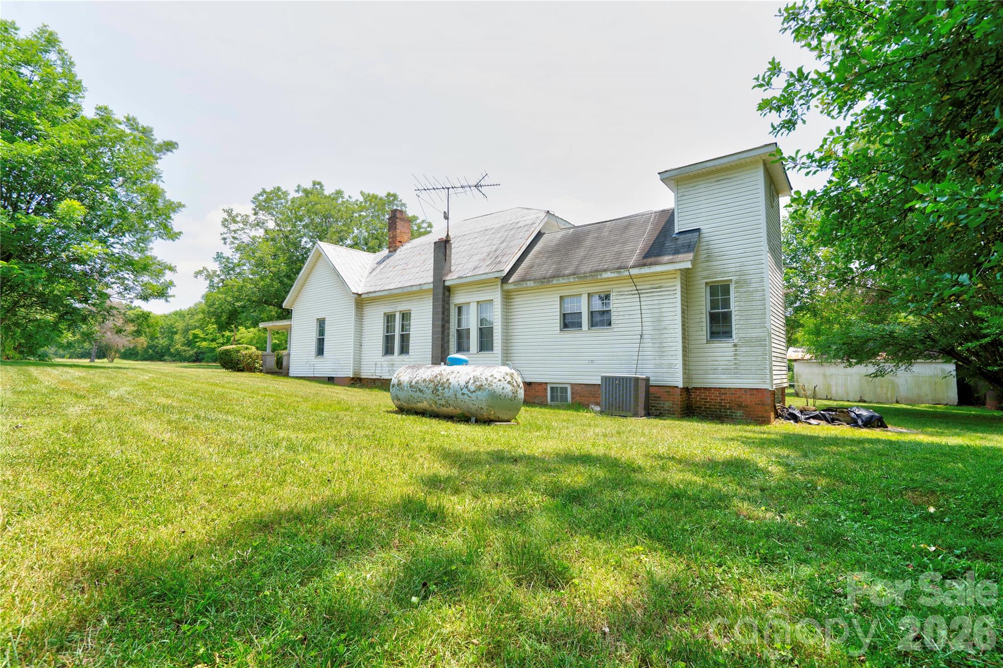 1813 Saint Marks Church Road — Crouse