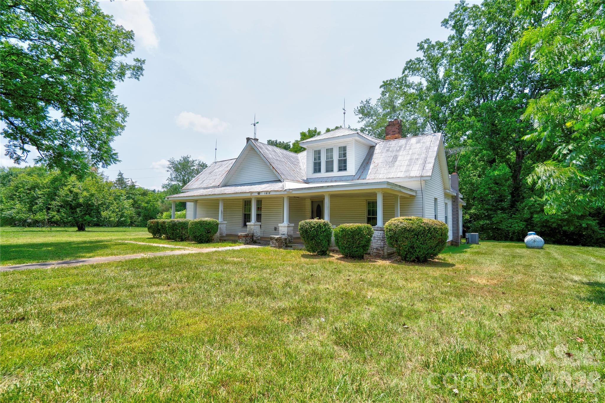 1813 Saint Marks Church Road — Crouse