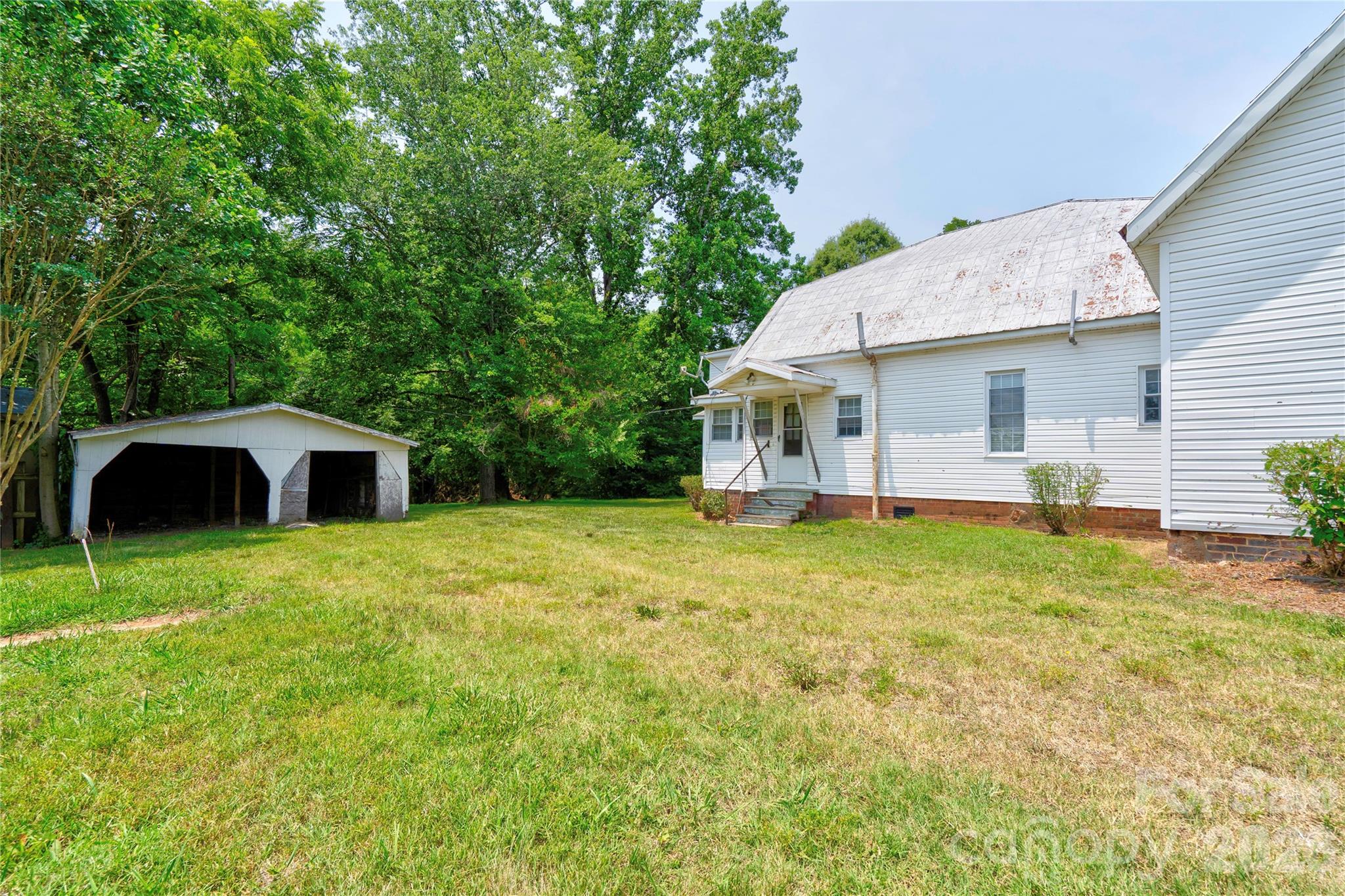 1813 Saint Marks Church Road — Crouse