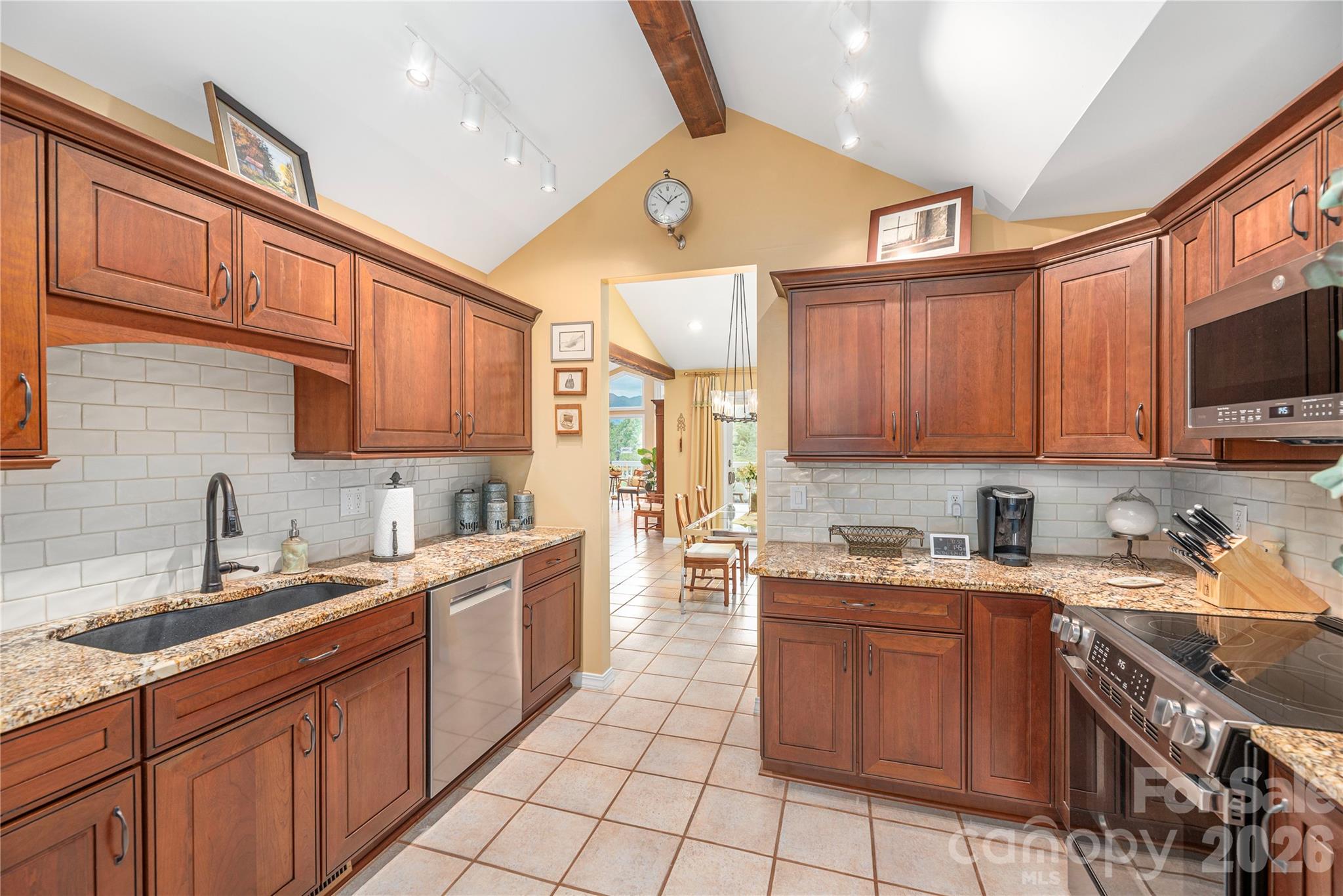 94 Oakcrest Lane — Waynesville