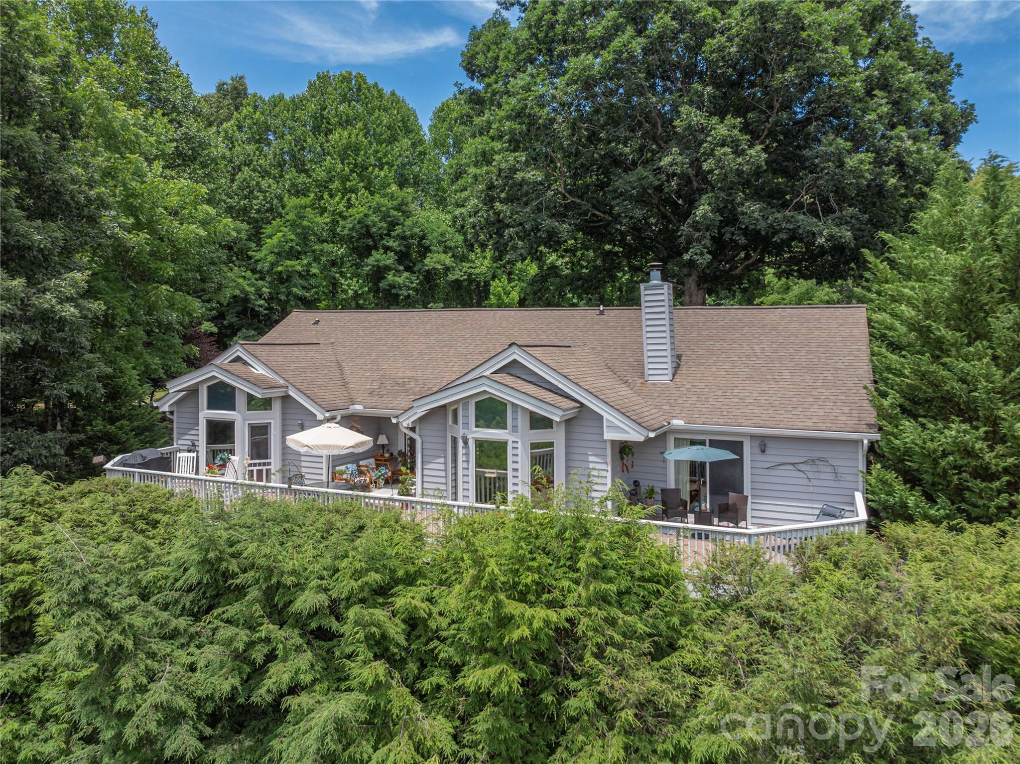 94 Oakcrest Lane — Waynesville