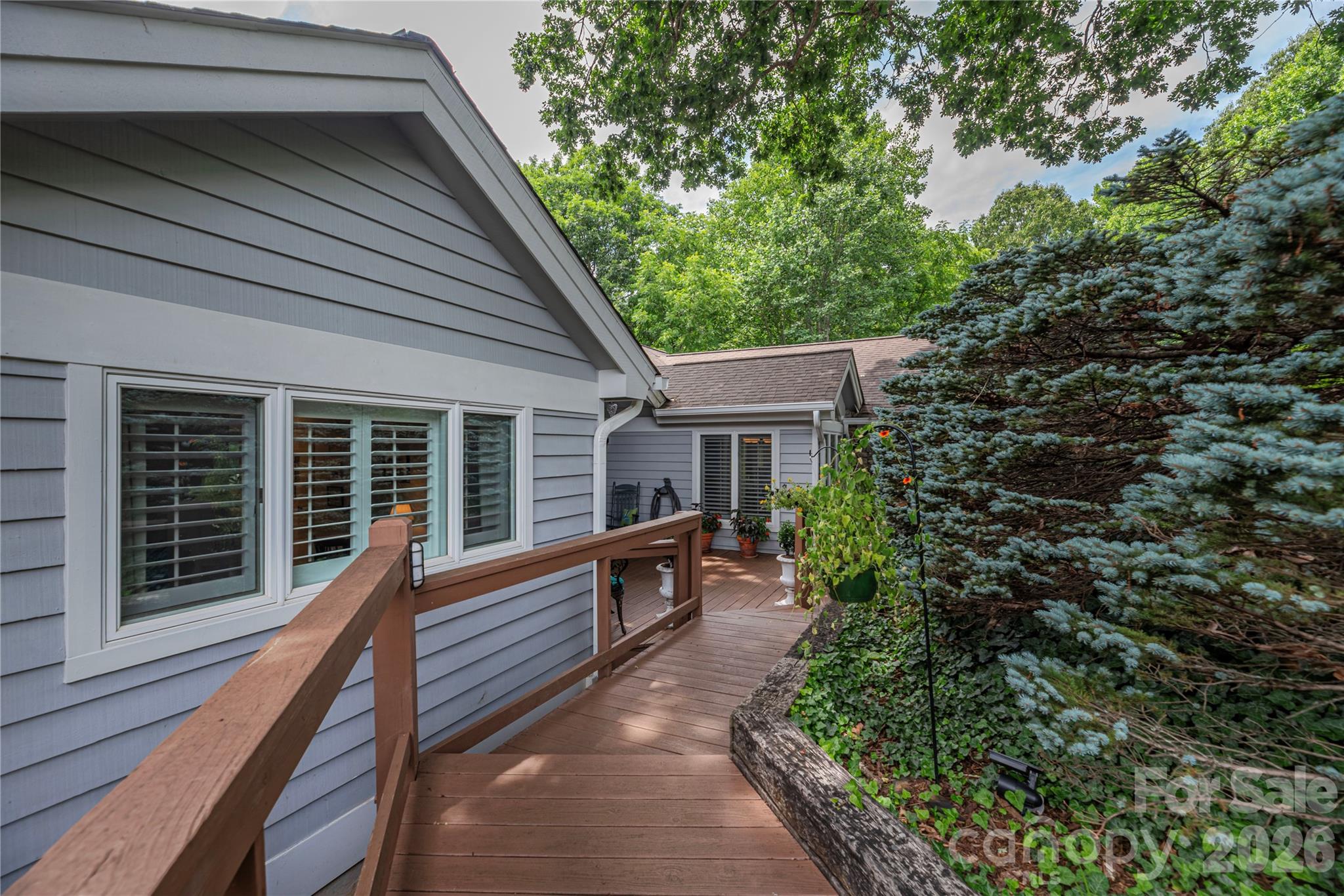 94 Oakcrest Lane — Waynesville