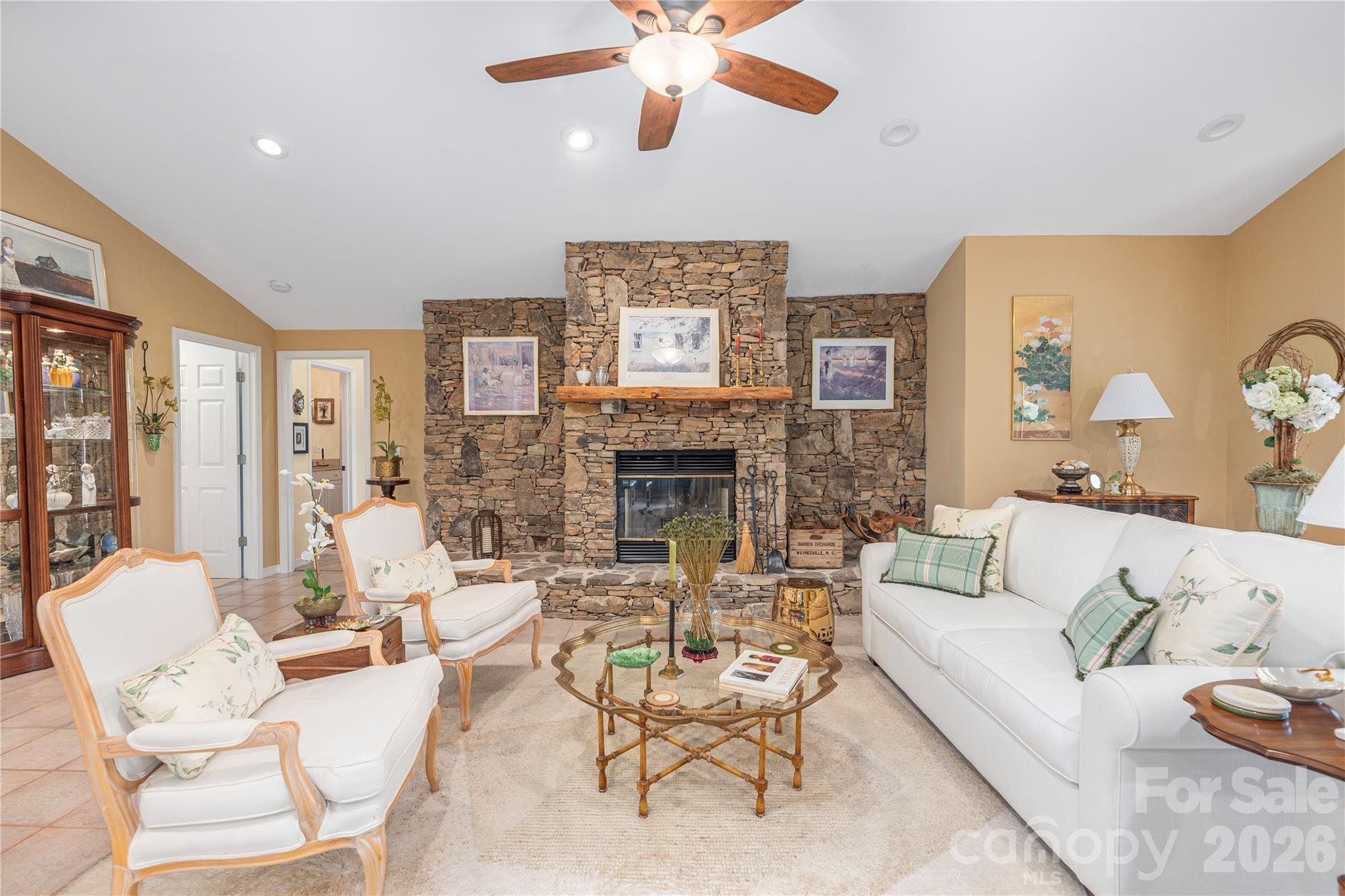 94 Oakcrest Lane — Waynesville