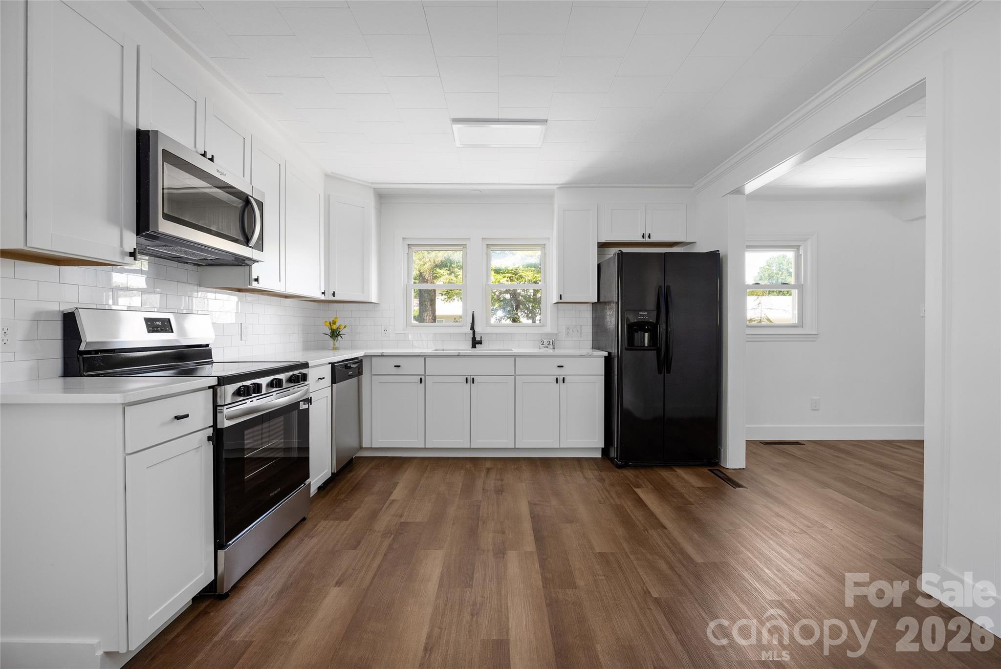 445 Oakwood Avenue — Mooresville