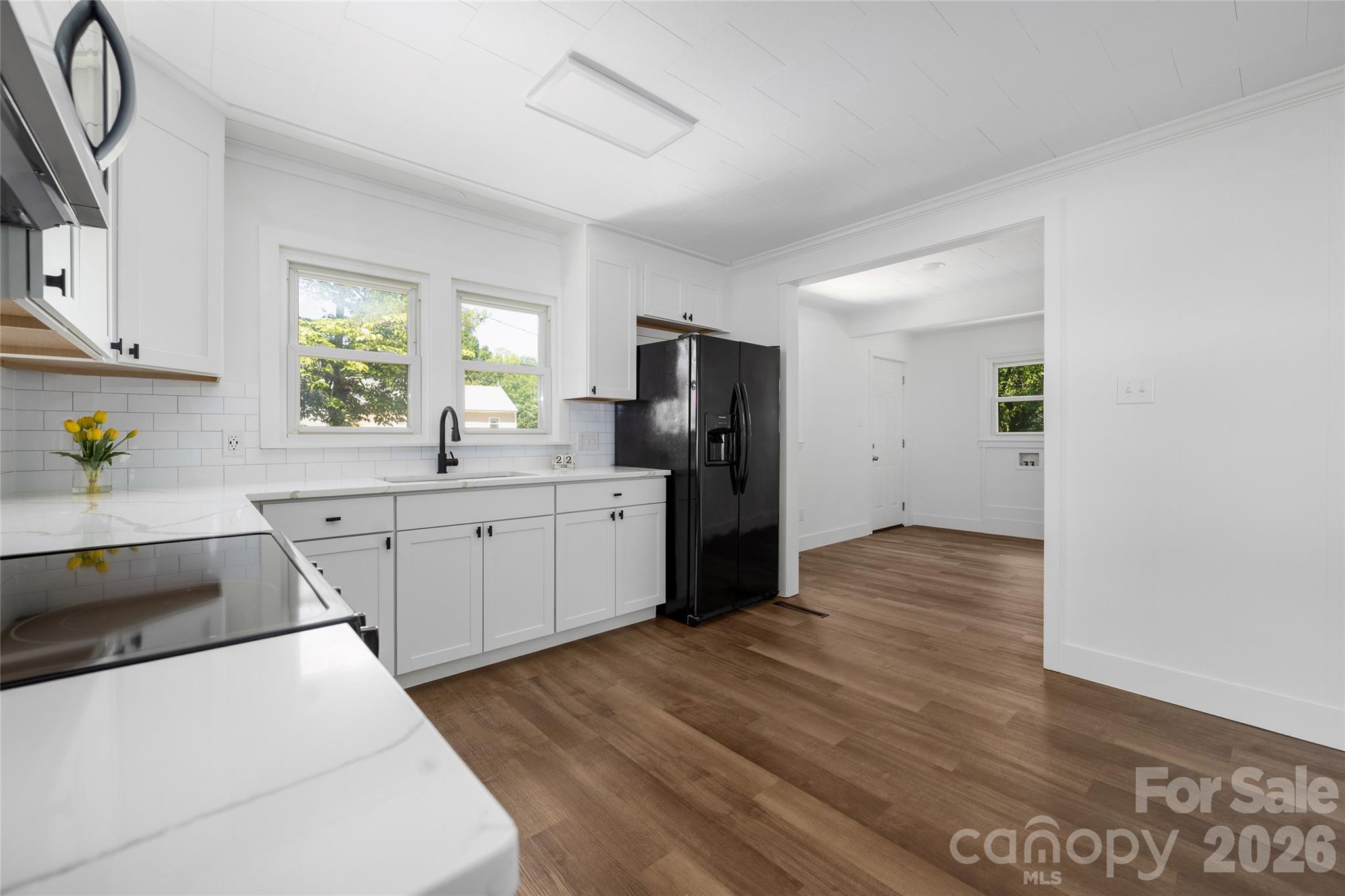 445 Oakwood Avenue — Mooresville