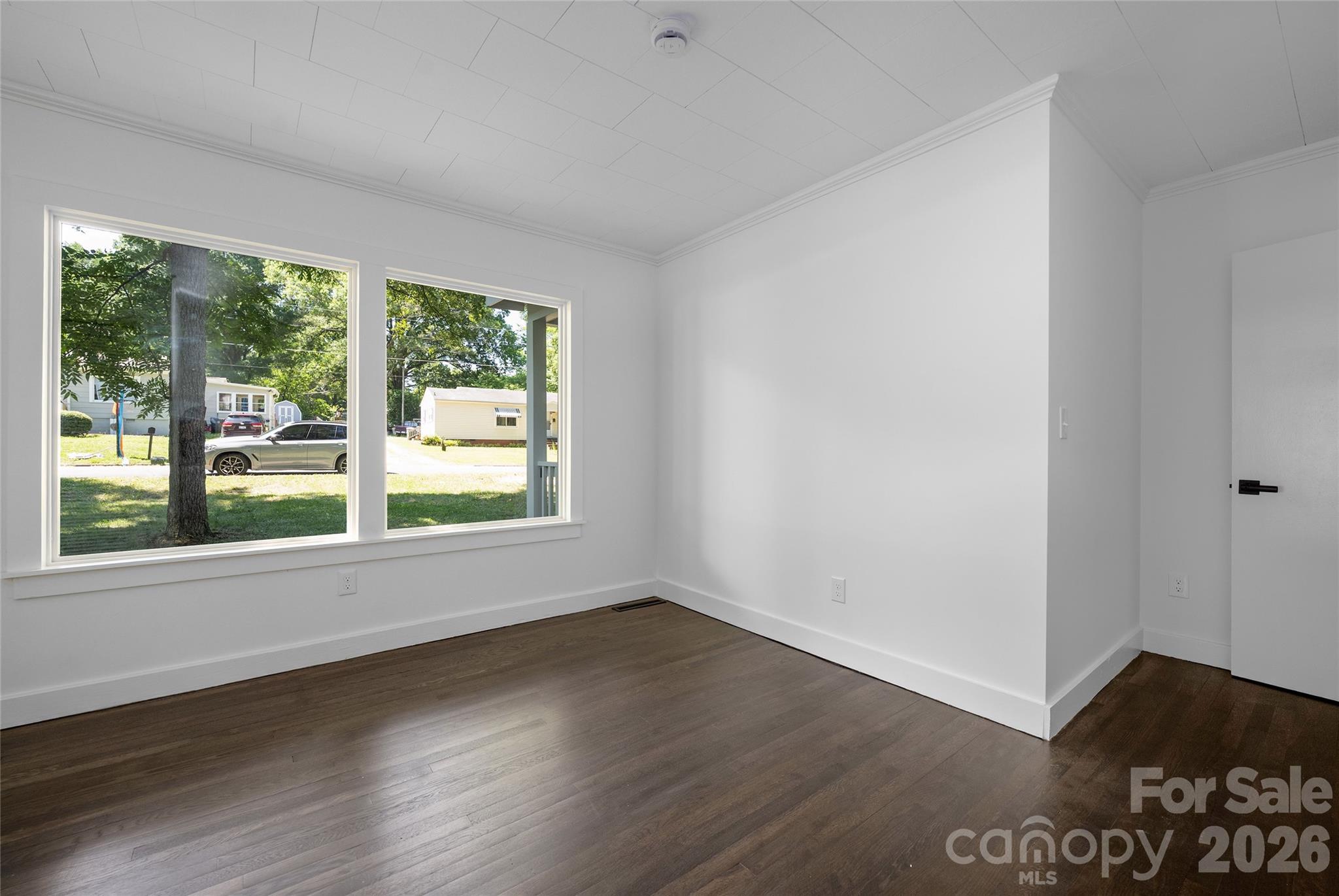 445 Oakwood Avenue — Mooresville