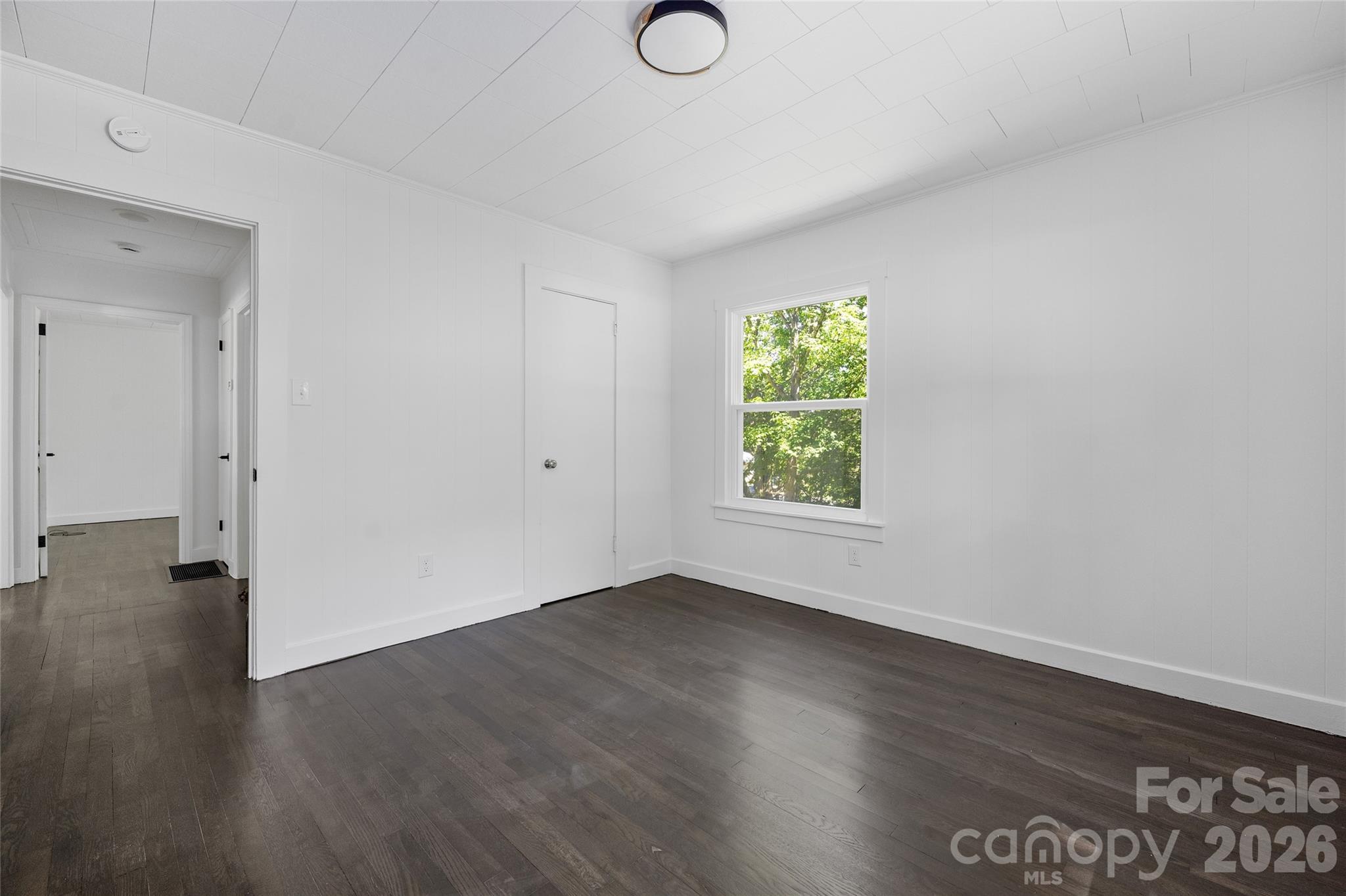 445 Oakwood Avenue — Mooresville