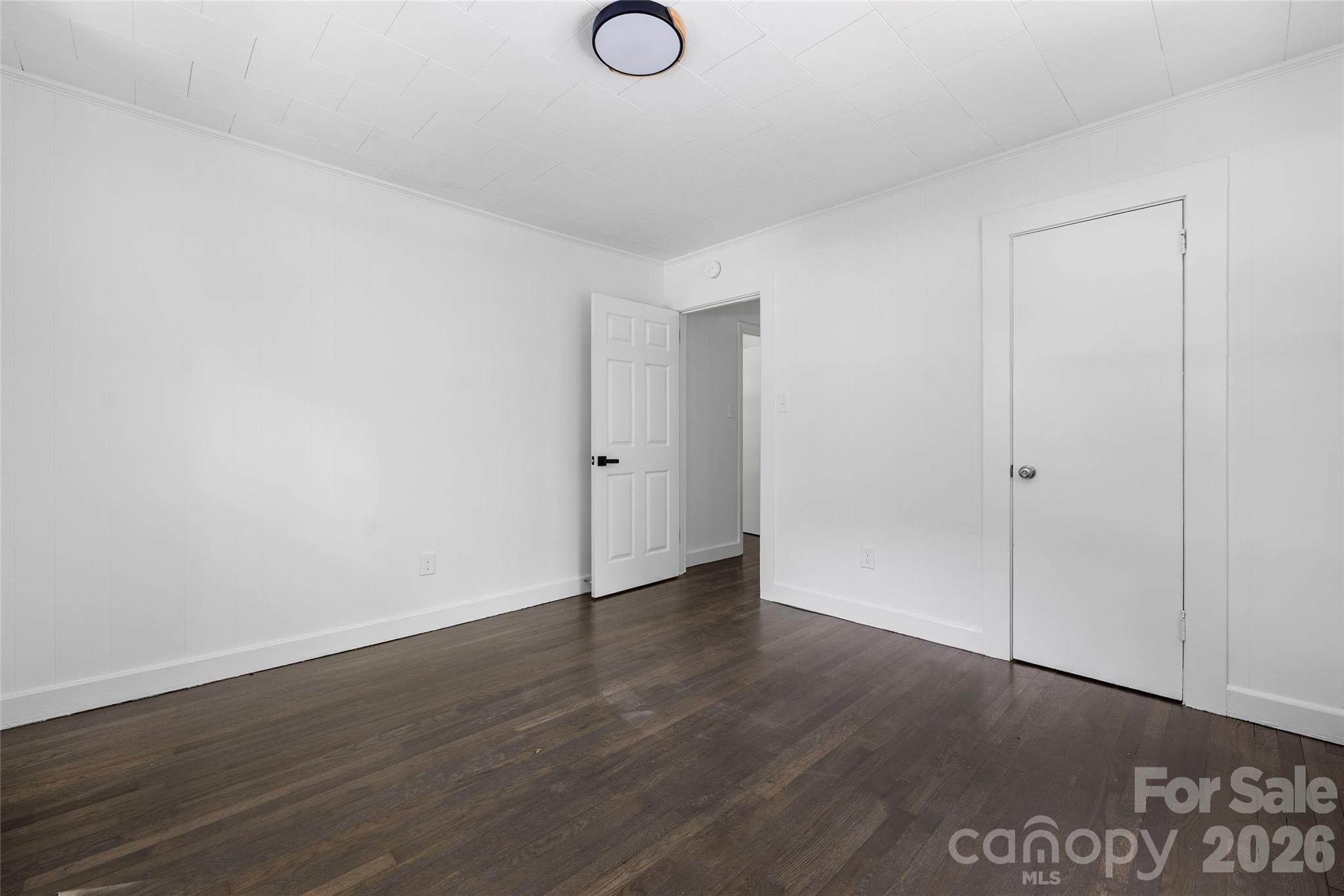 445 Oakwood Avenue — Mooresville