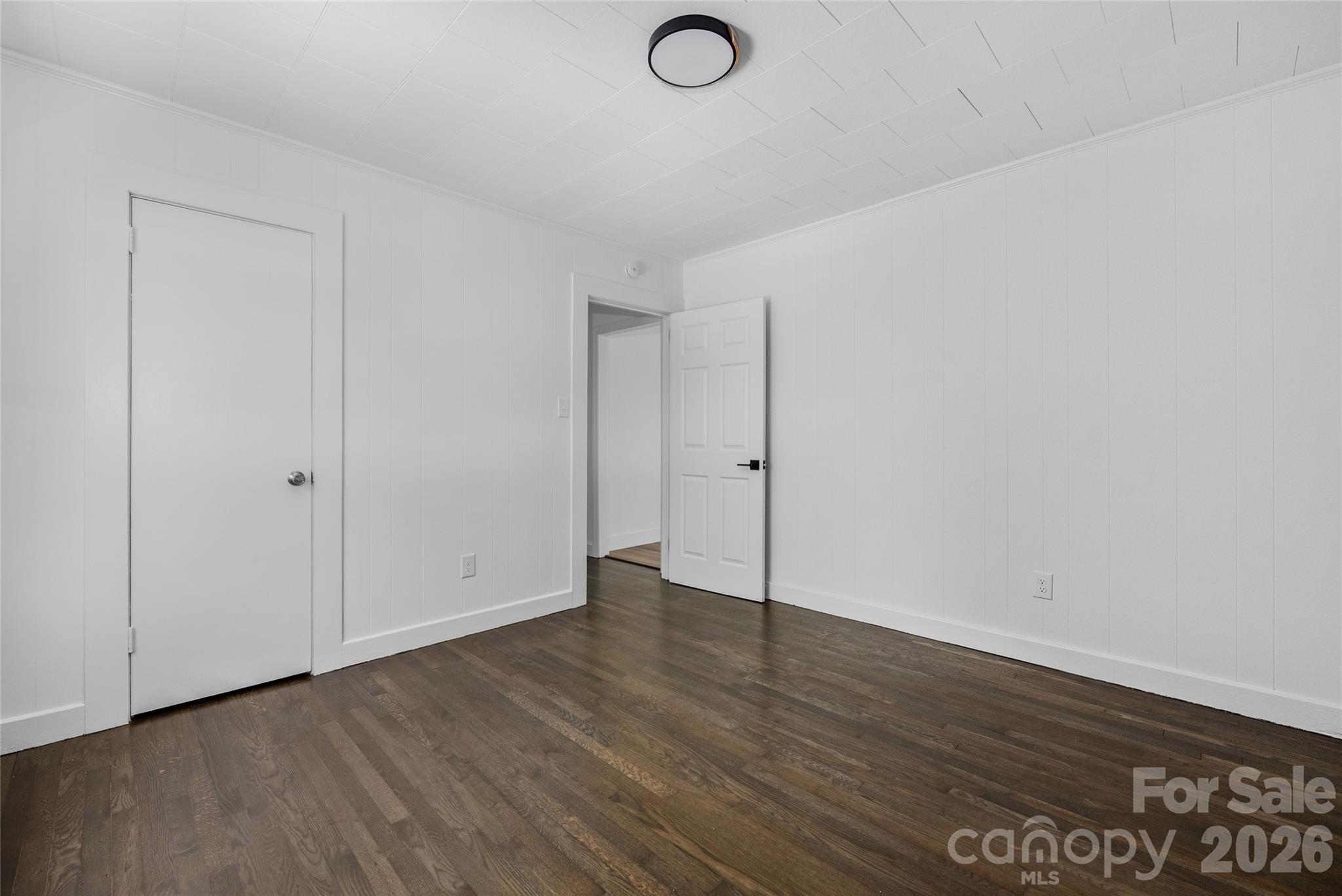 445 Oakwood Avenue — Mooresville