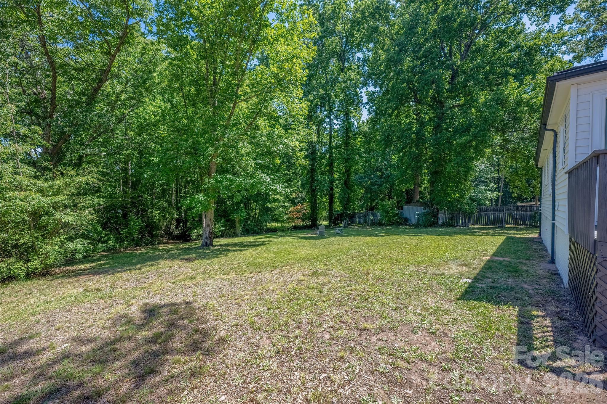 445 Oakwood Avenue — Mooresville