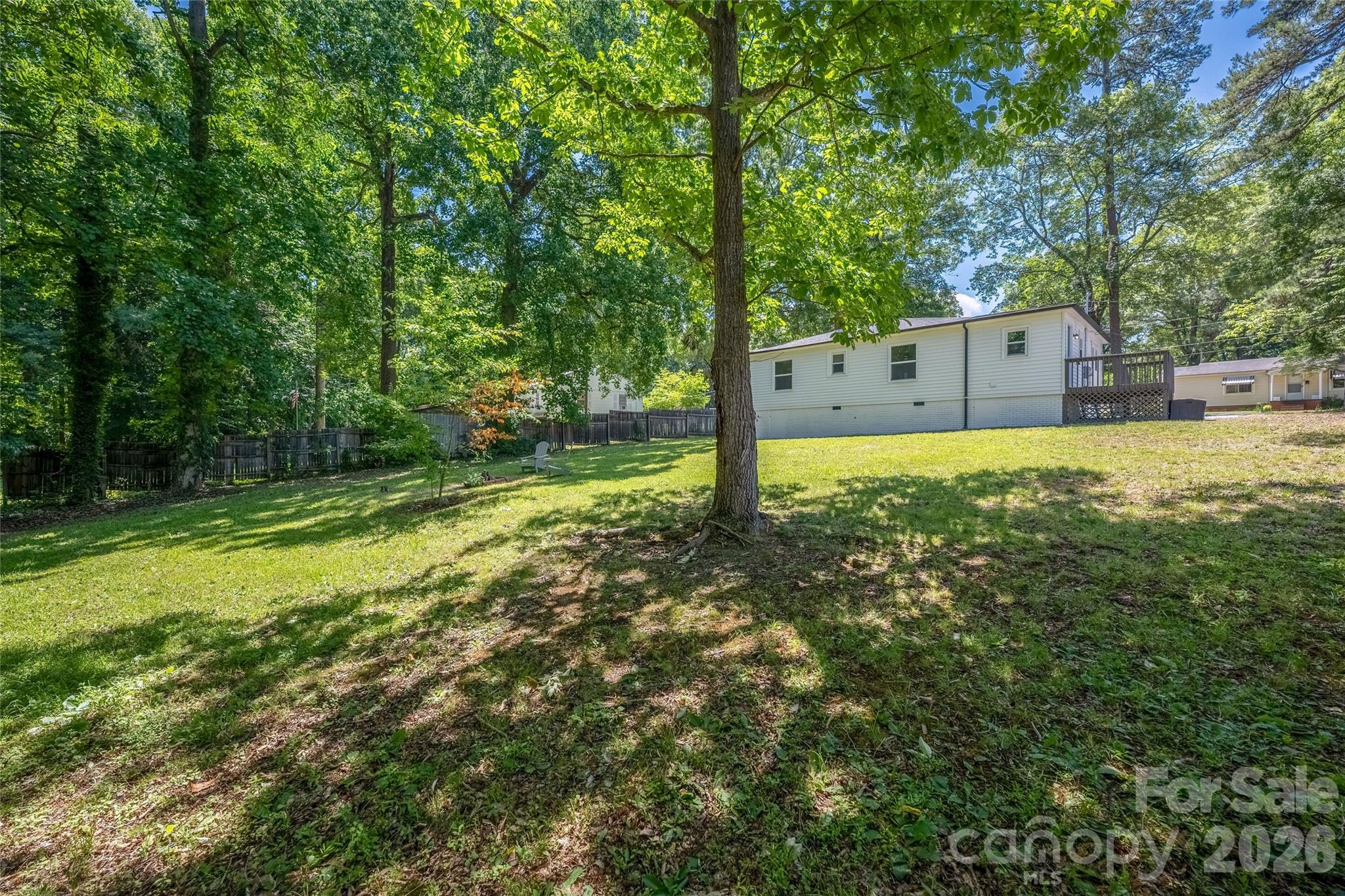 445 Oakwood Avenue — Mooresville