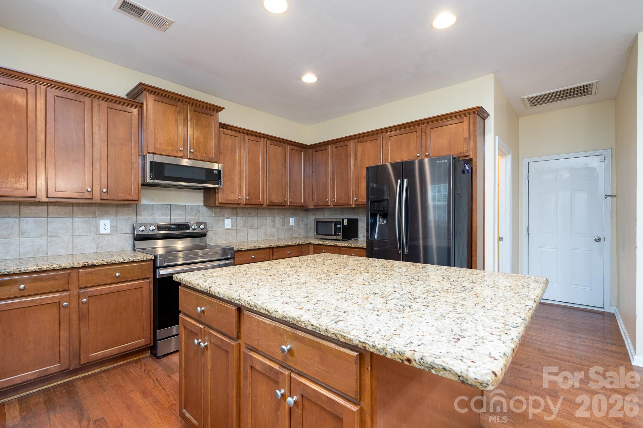 9603 Tramacera Court NW — Concord