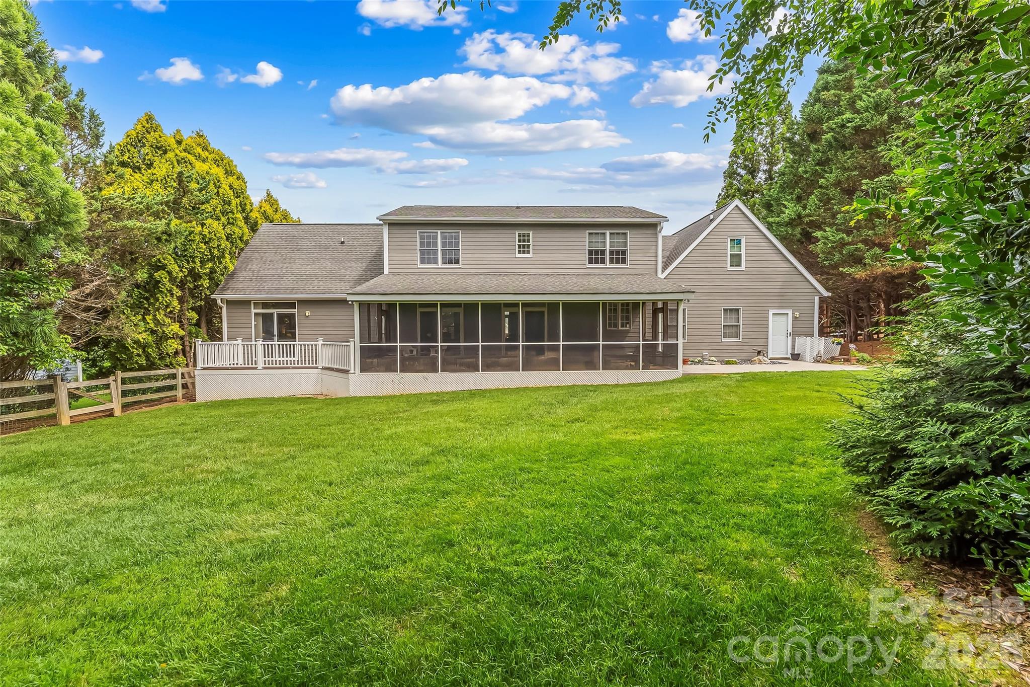 6 Southbrook Drive — Fletcher