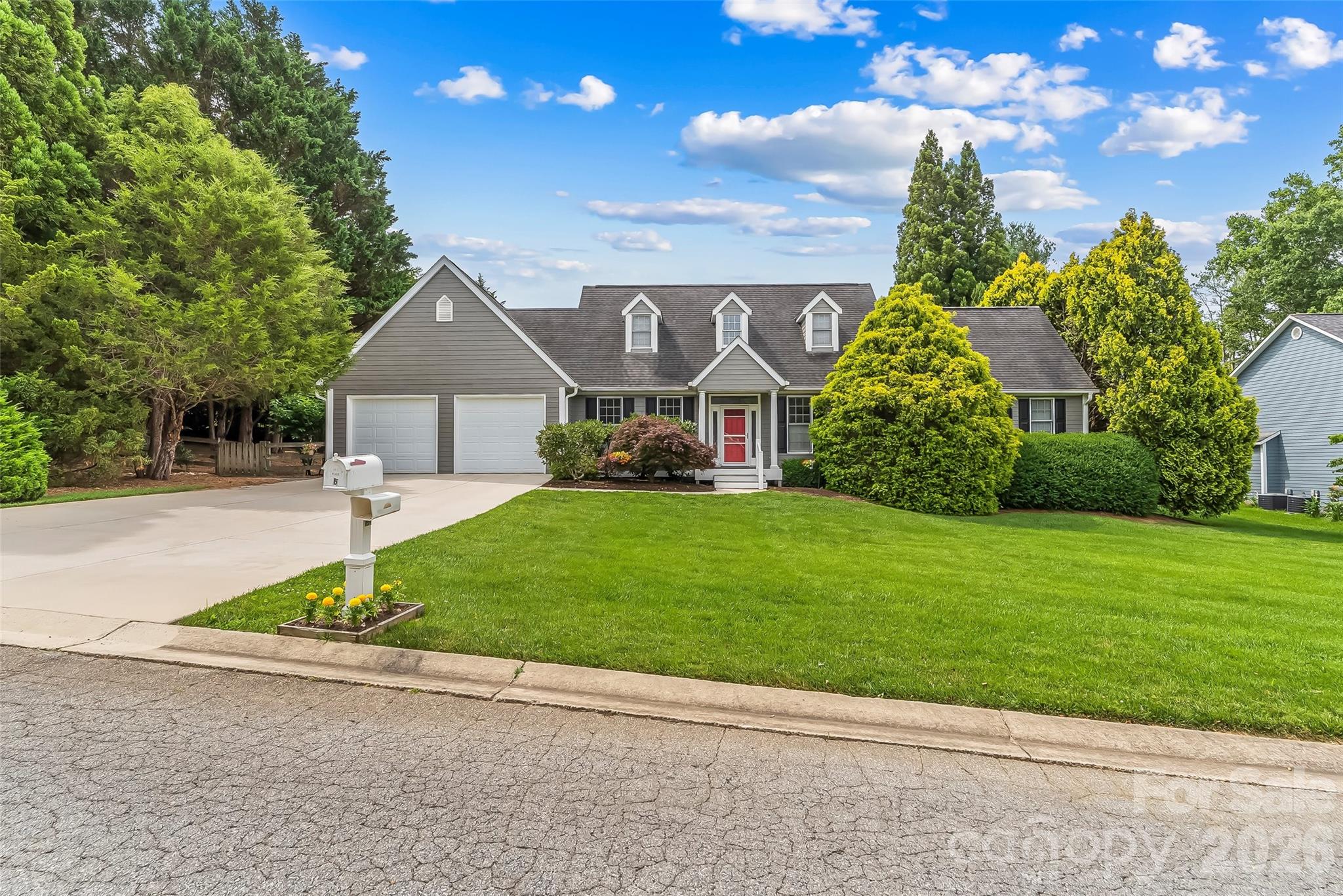 6 Southbrook Drive — Fletcher