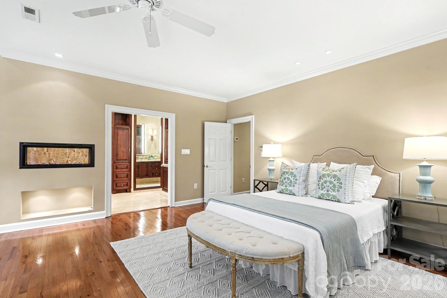1120 Dilworth Crescent Row — Charlotte