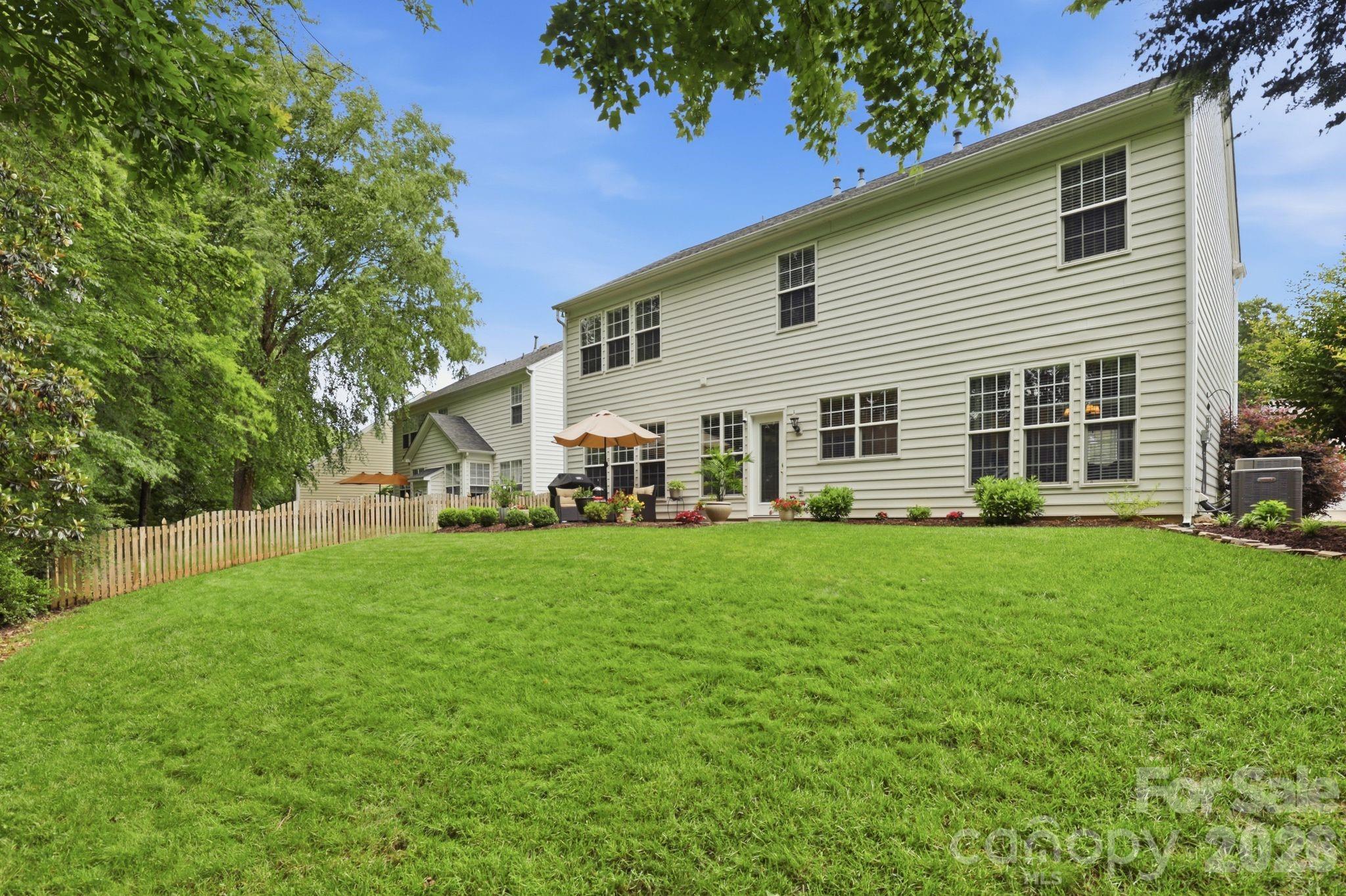 12044 Humboldt Drive — Charlotte