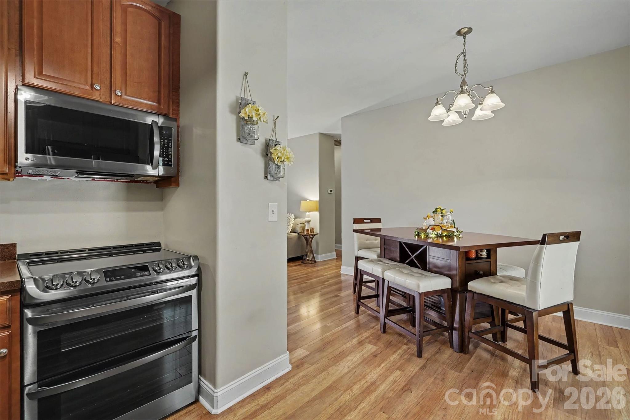 9640 Storybook Avenue NW — Concord