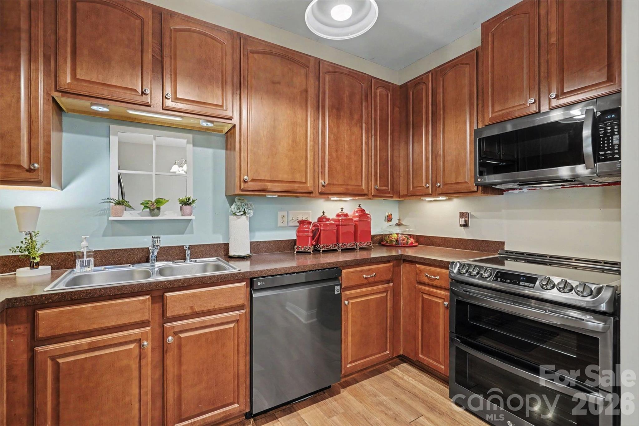 9640 Storybook Avenue NW — Concord
