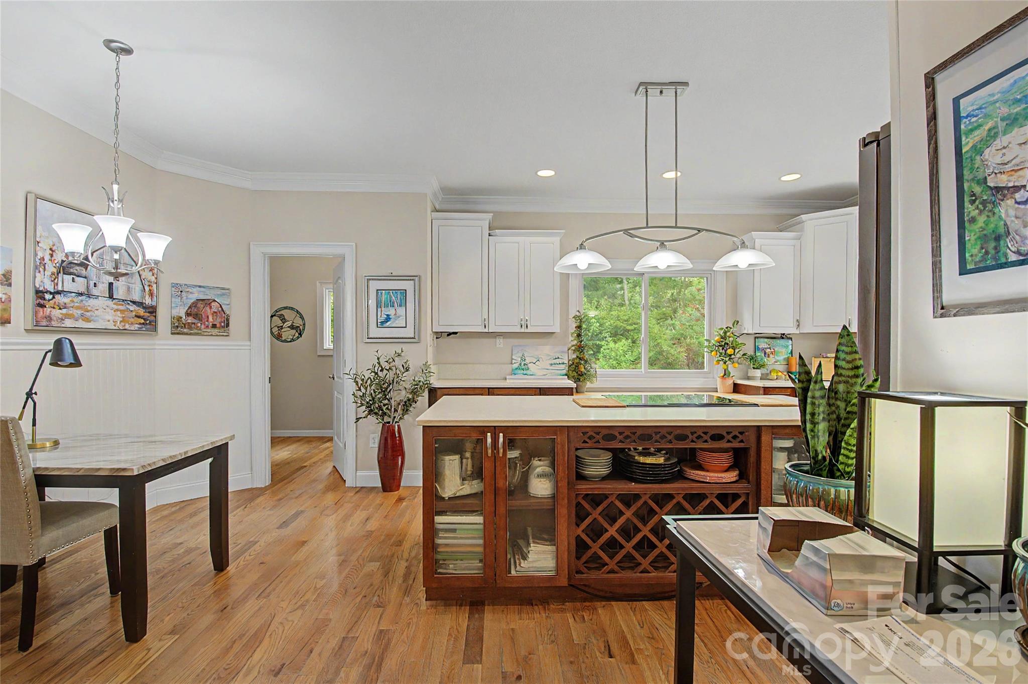 312 Benjamin Way — Hendersonville