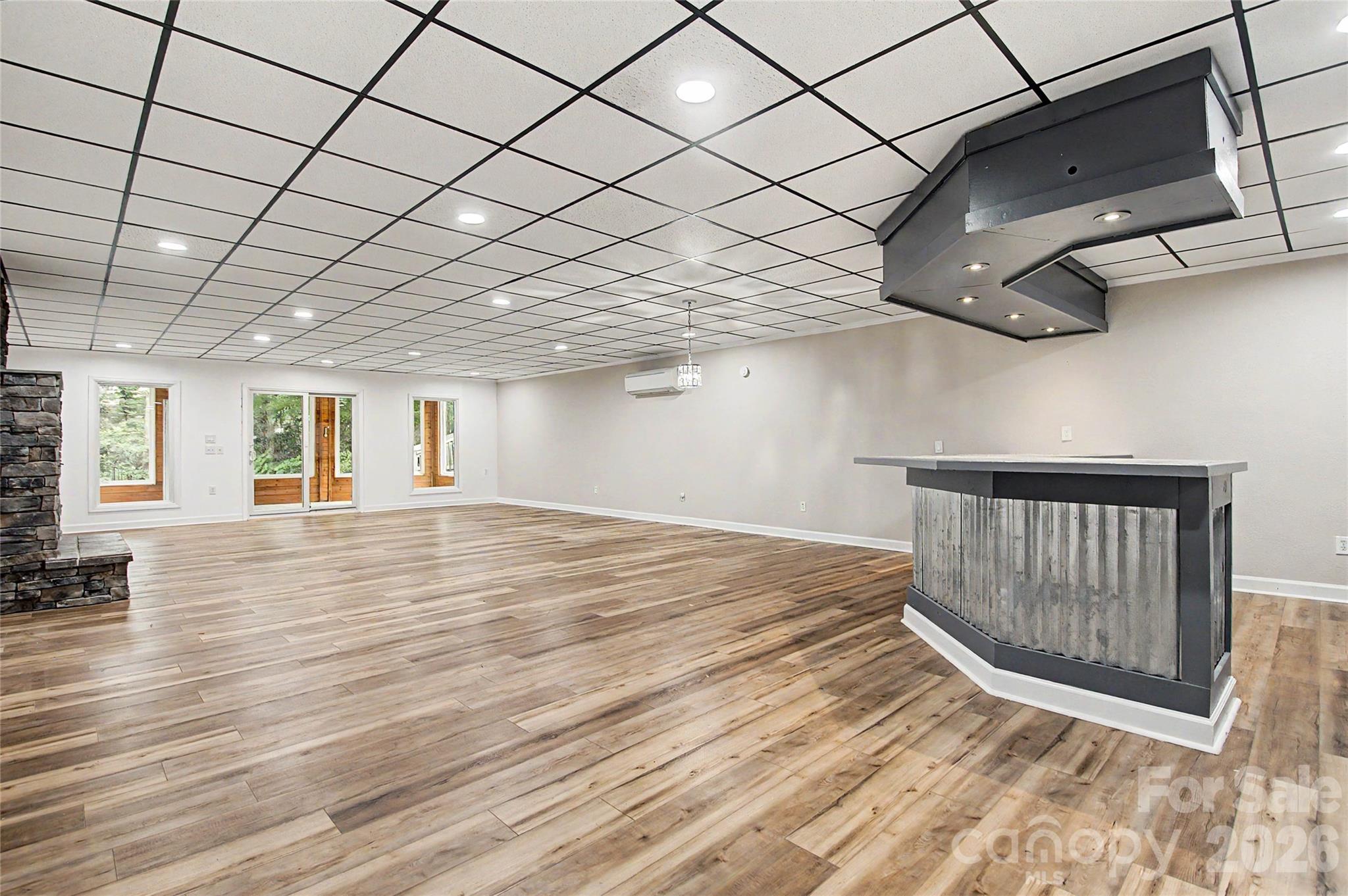 312 Benjamin Way — Hendersonville