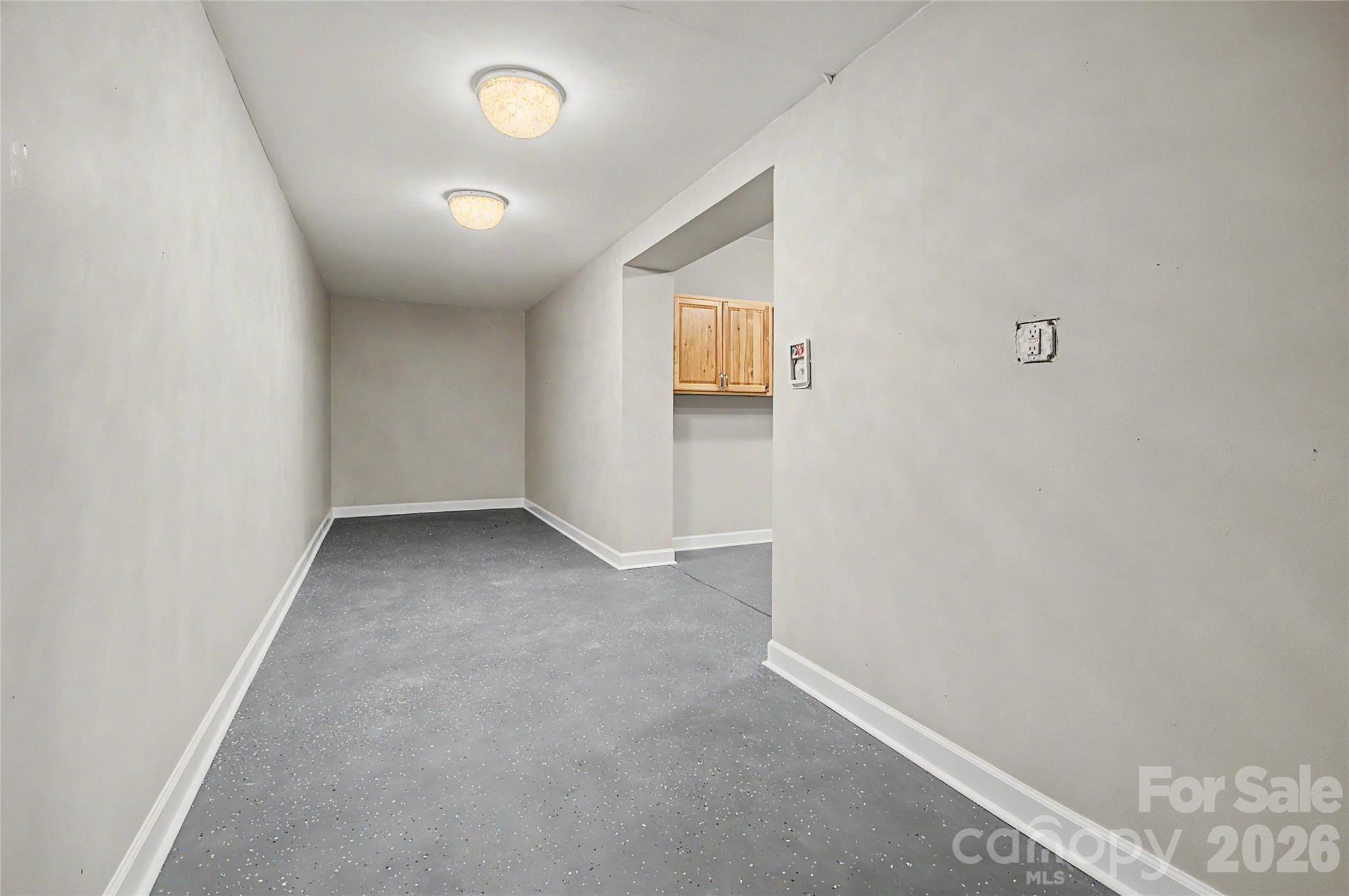 312 Benjamin Way — Hendersonville