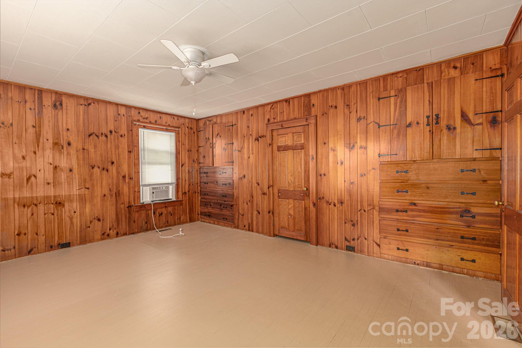 46 Gilkey Street — Marion