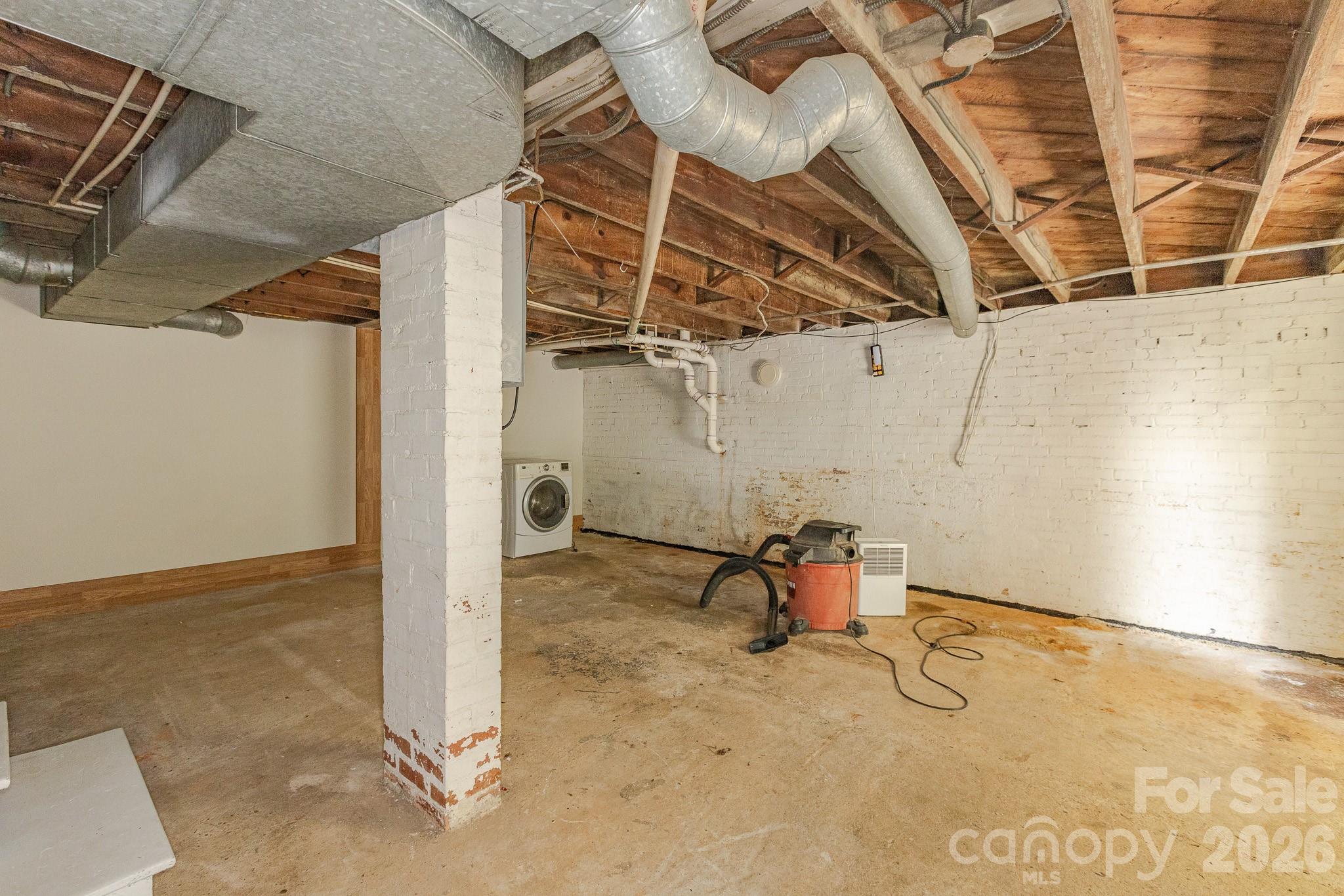 46 Gilkey Street — Marion
