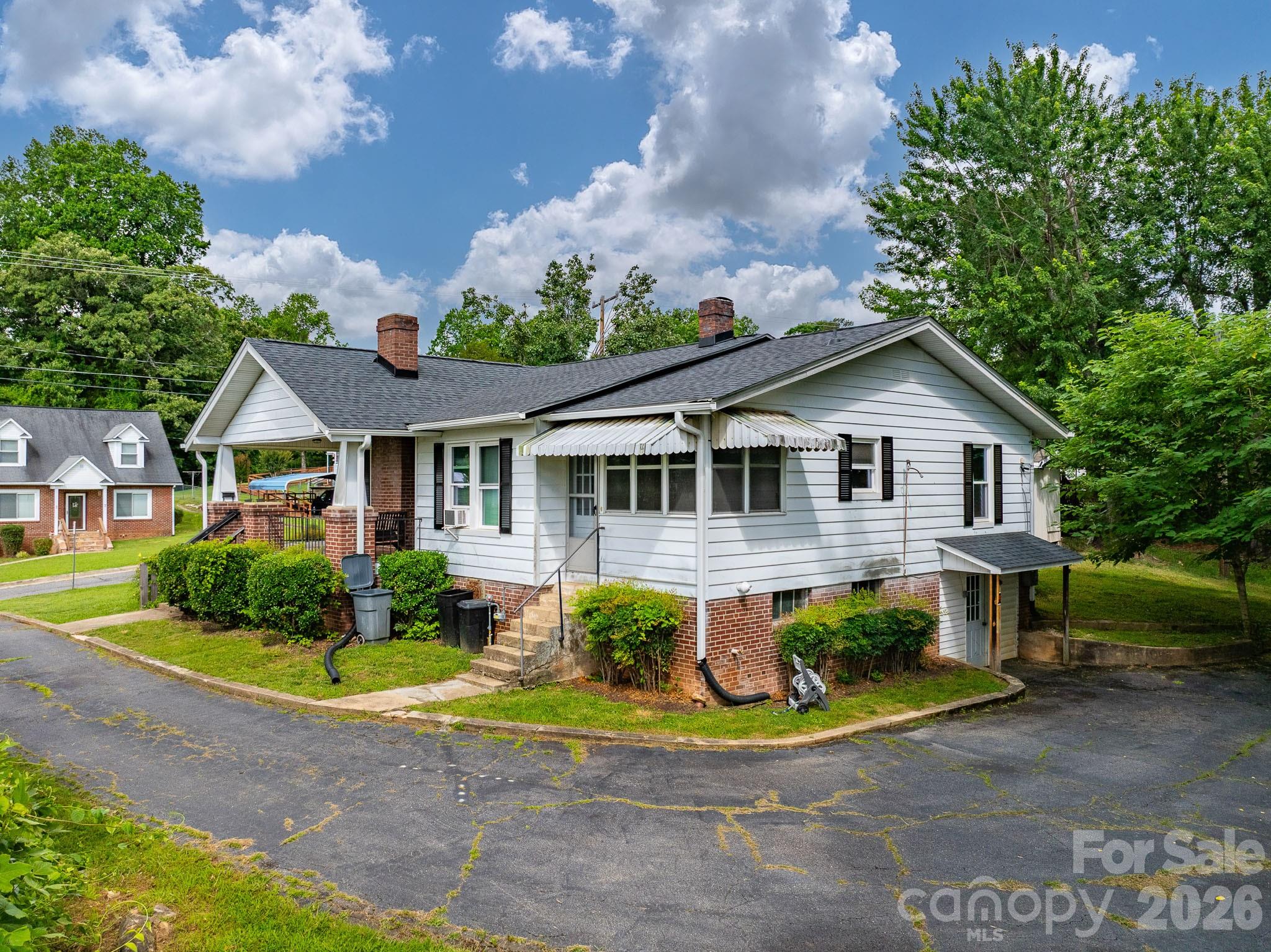 46 Gilkey Street — Marion
