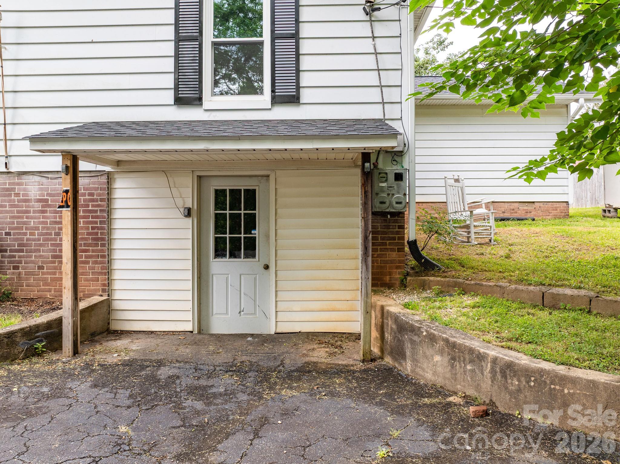 46 Gilkey Street — Marion