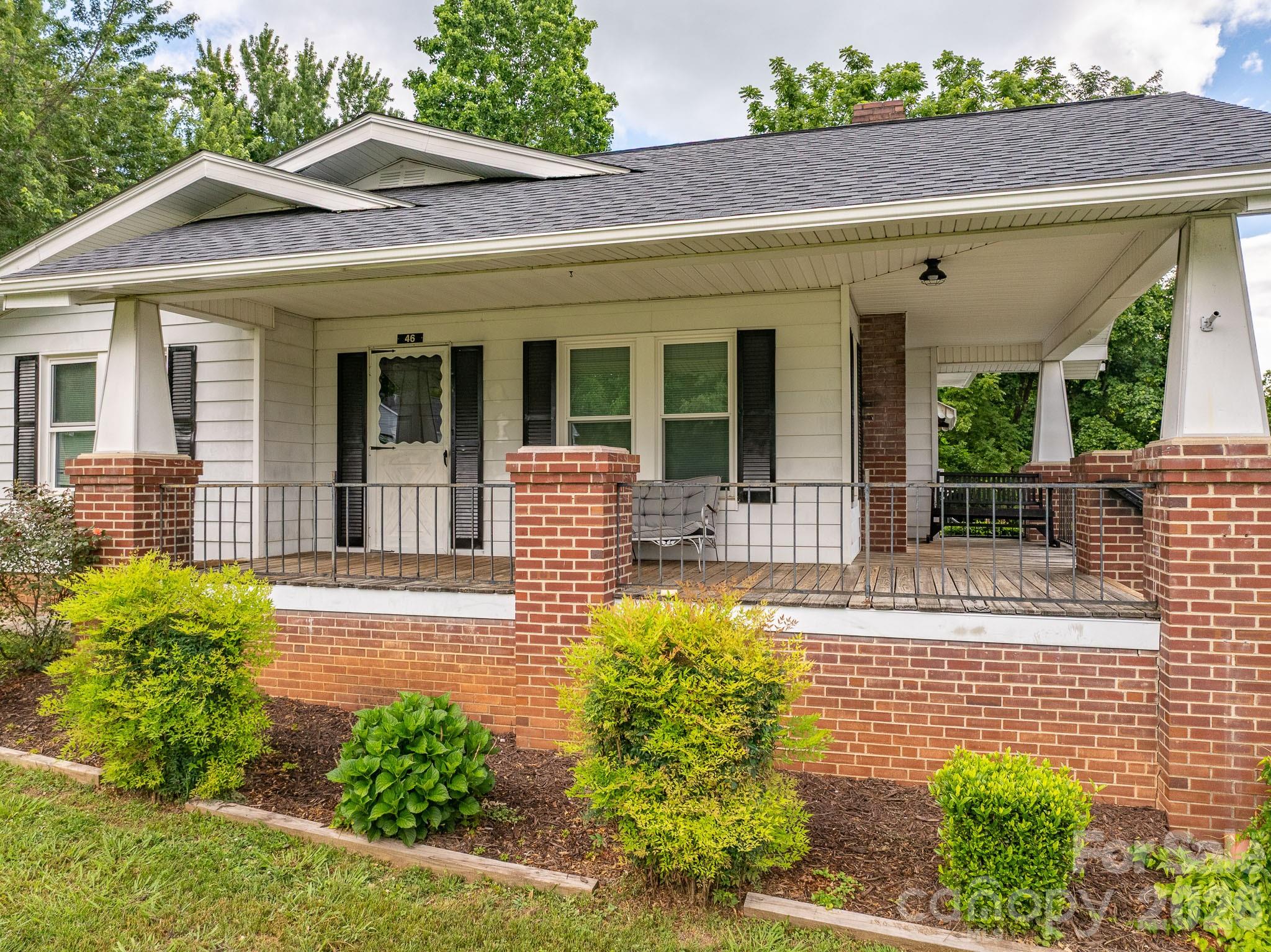 46 Gilkey Street — Marion