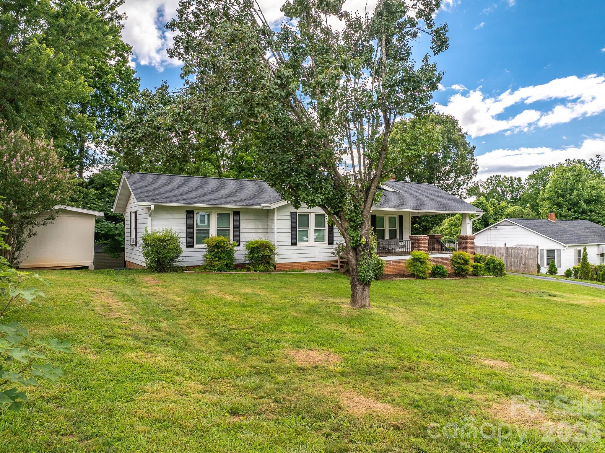 46 Gilkey Street — Marion