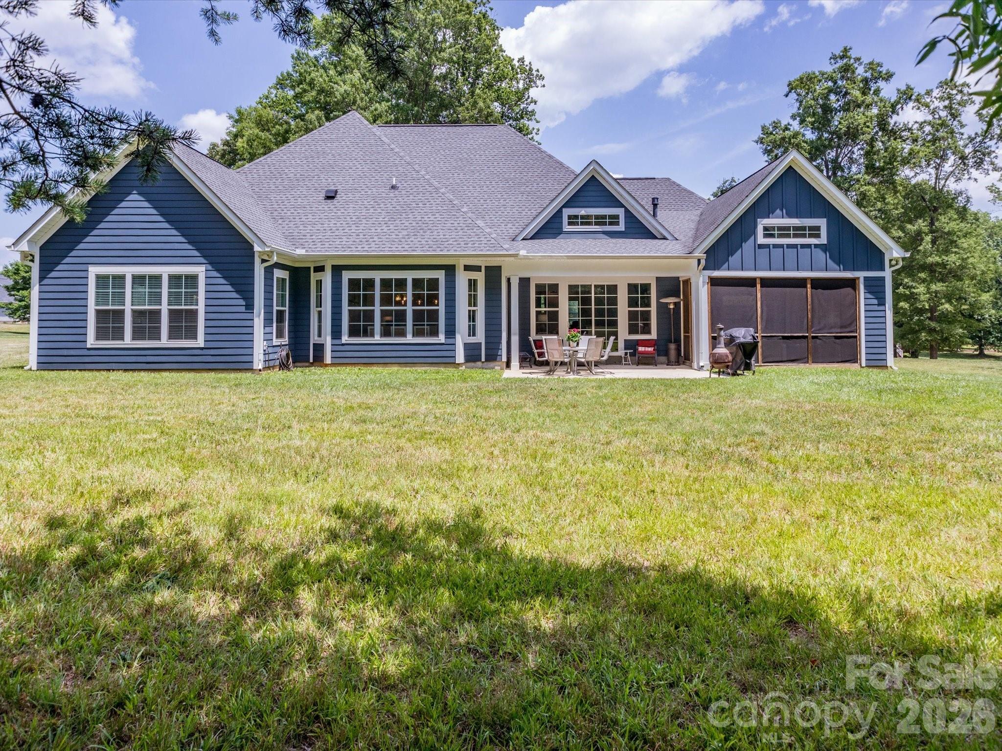 198 Carters Farm Drive — Statesville