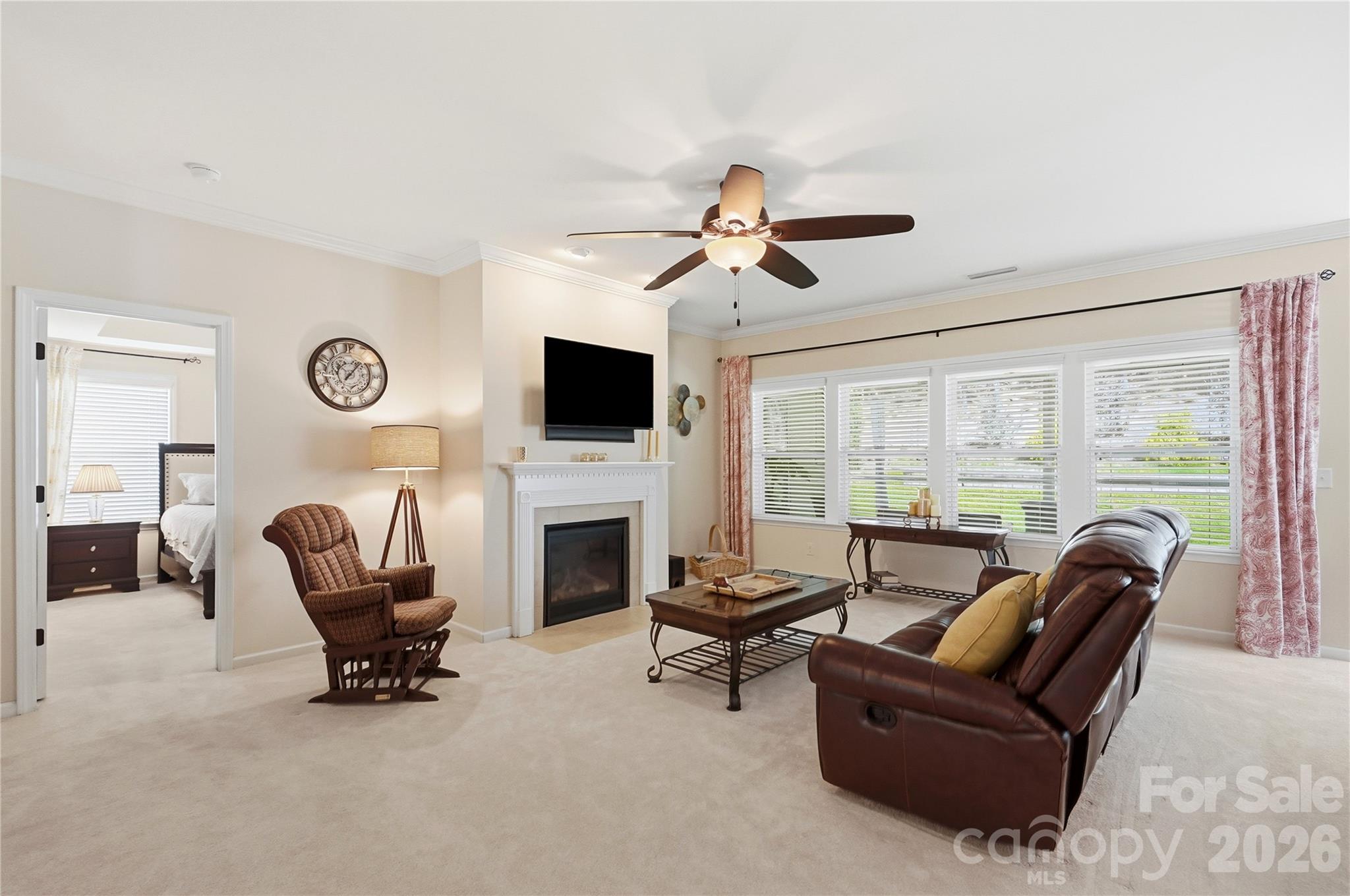 1874 Larkspur Way — Tega Cay