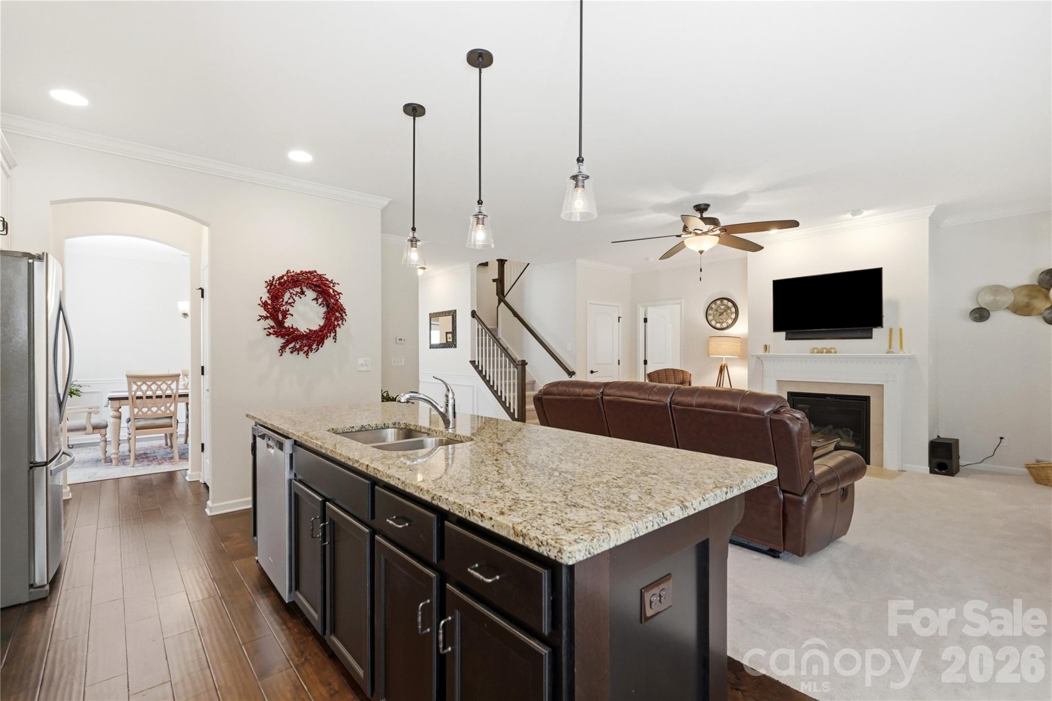 1874 Larkspur Way — Tega Cay