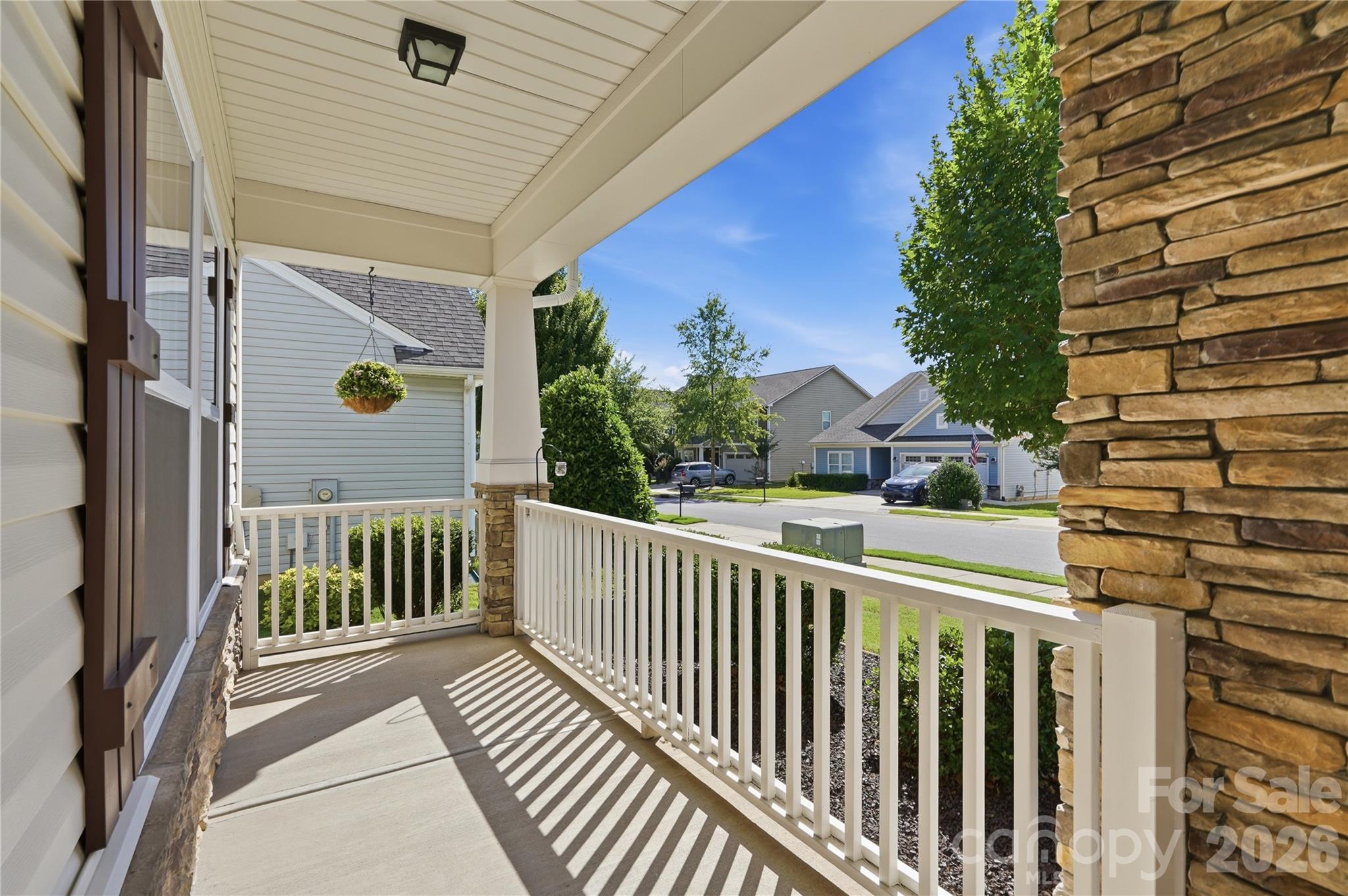 1874 Larkspur Way — Tega Cay