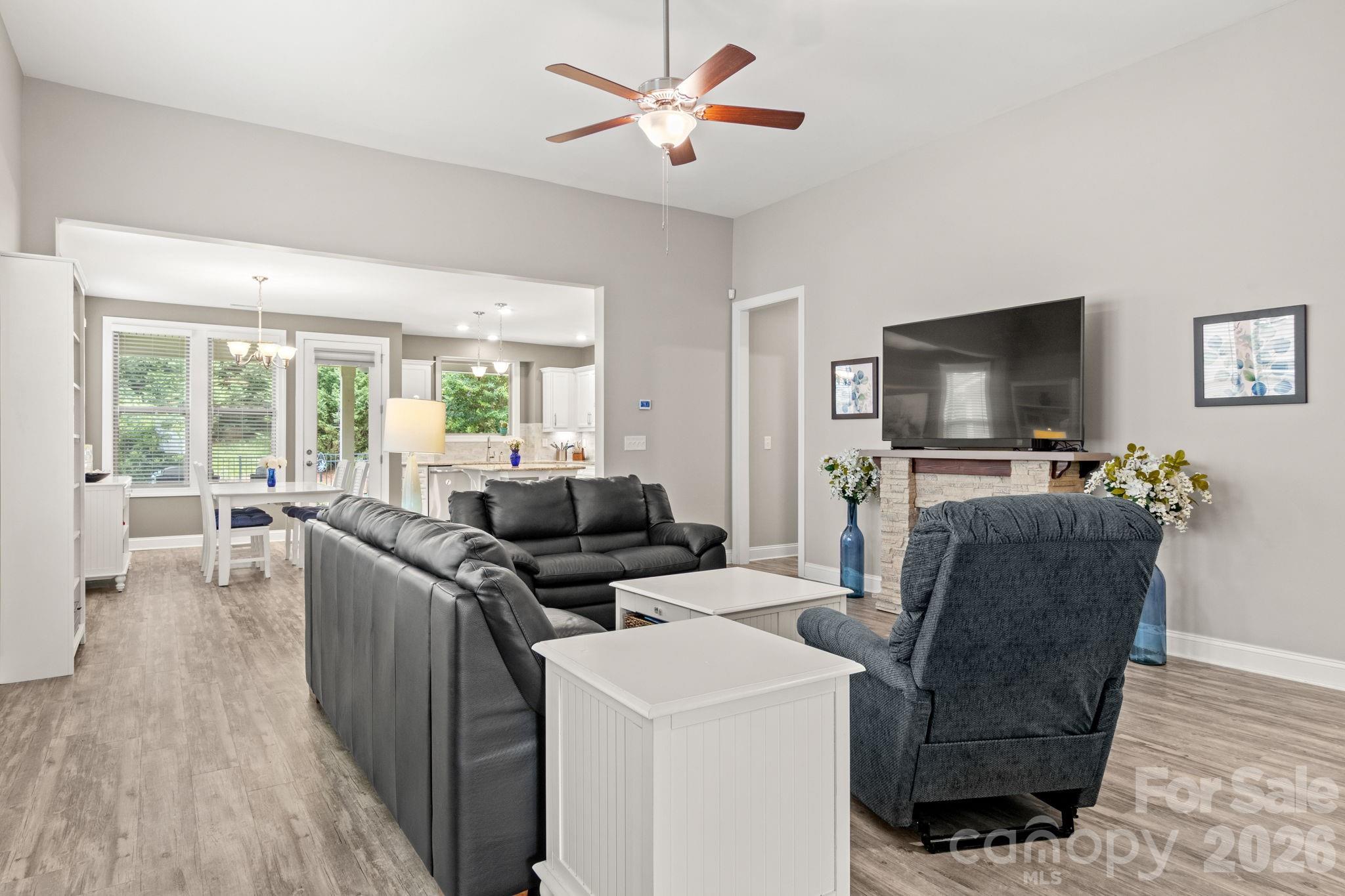 8416 Festival Way — Charlotte