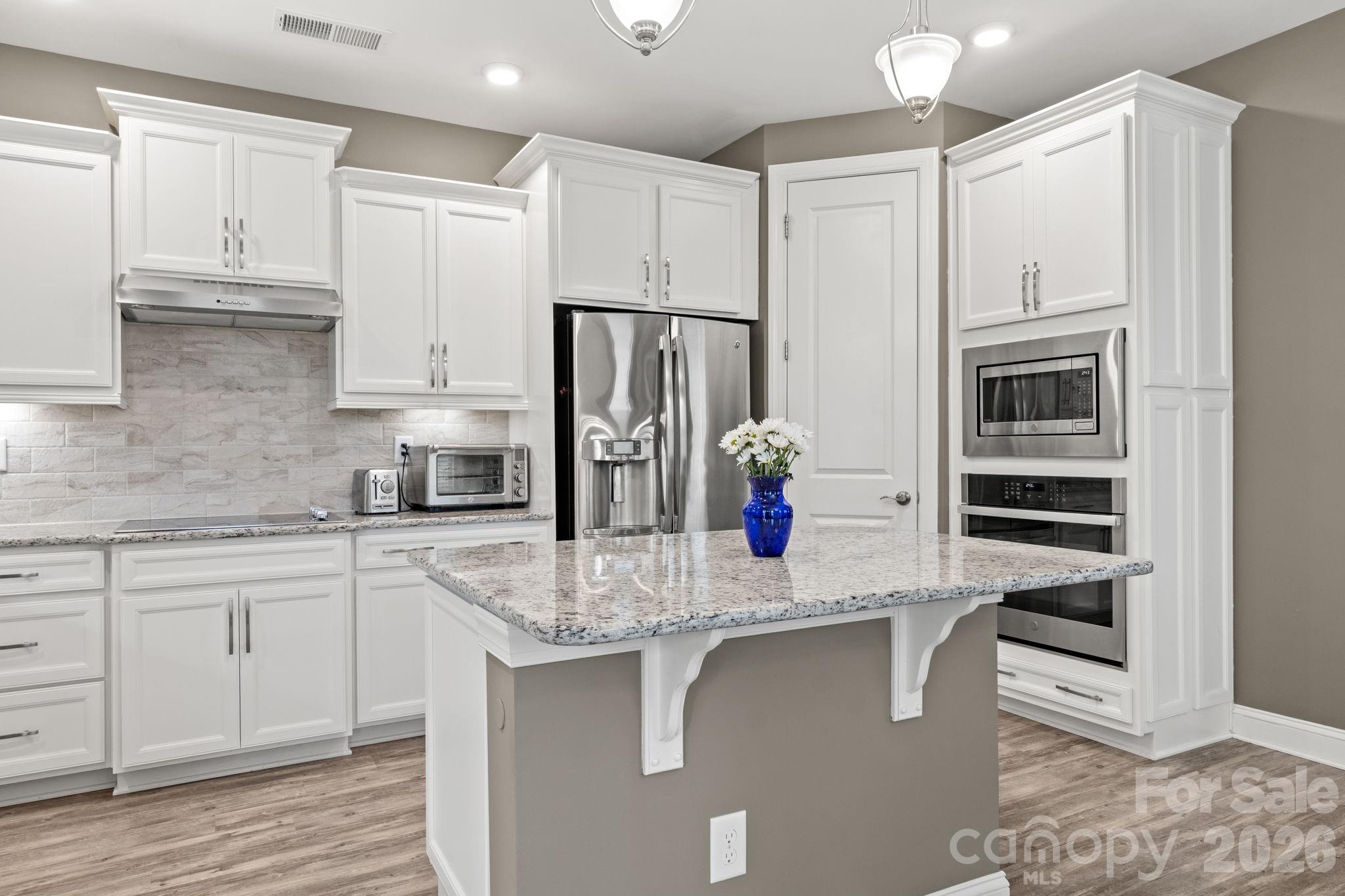 8416 Festival Way — Charlotte