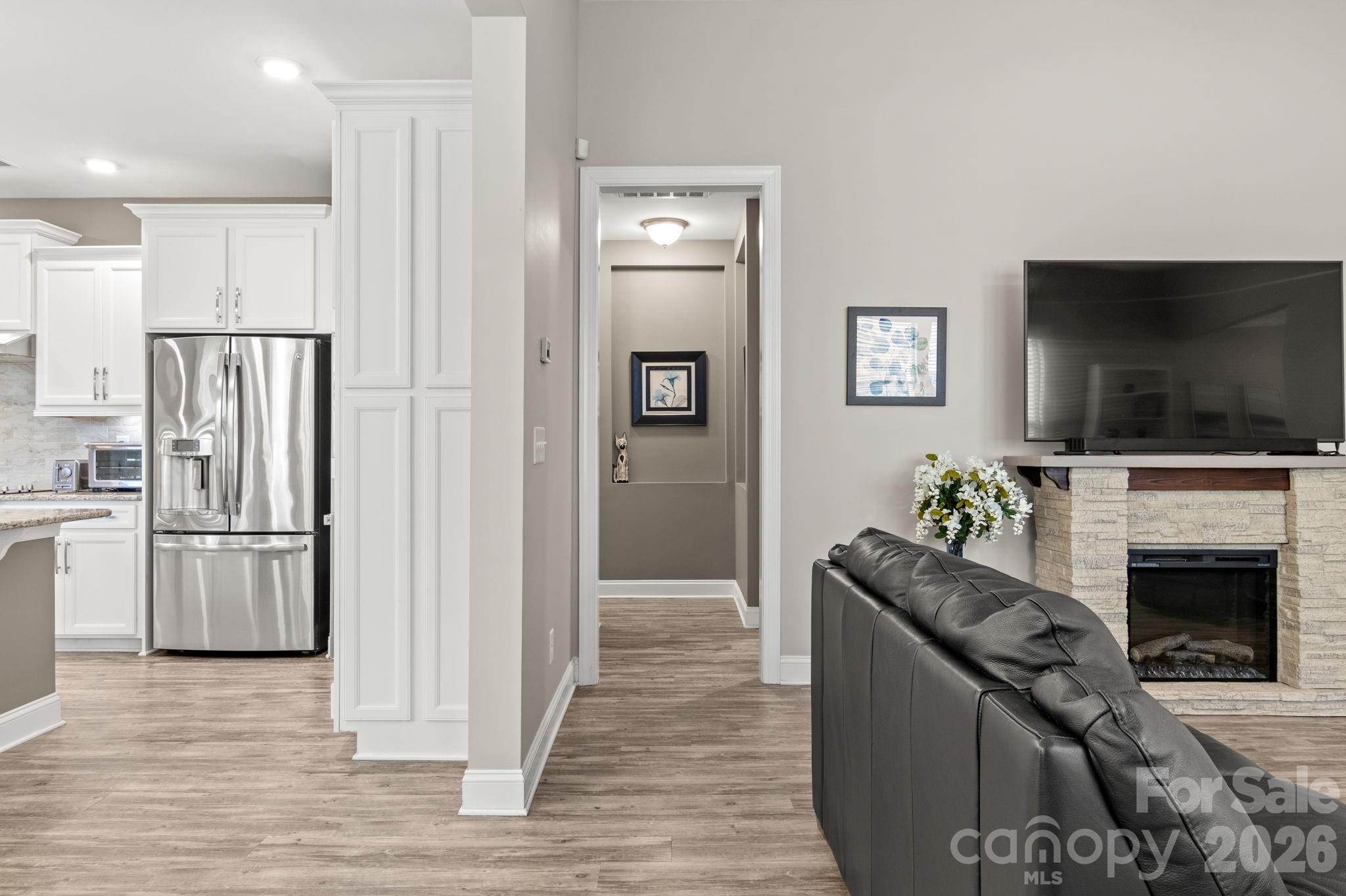 8416 Festival Way — Charlotte