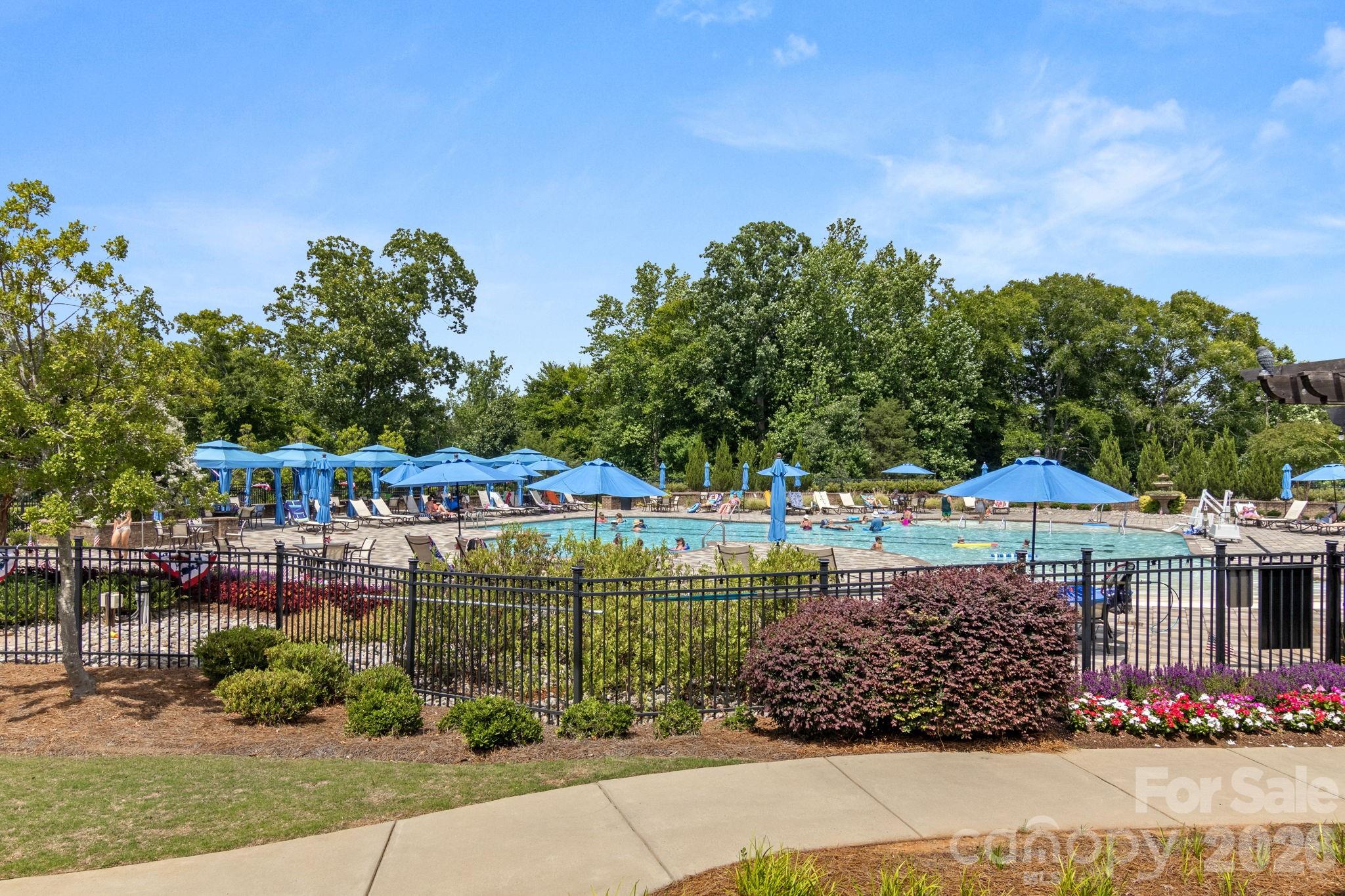 8416 Festival Way — Charlotte