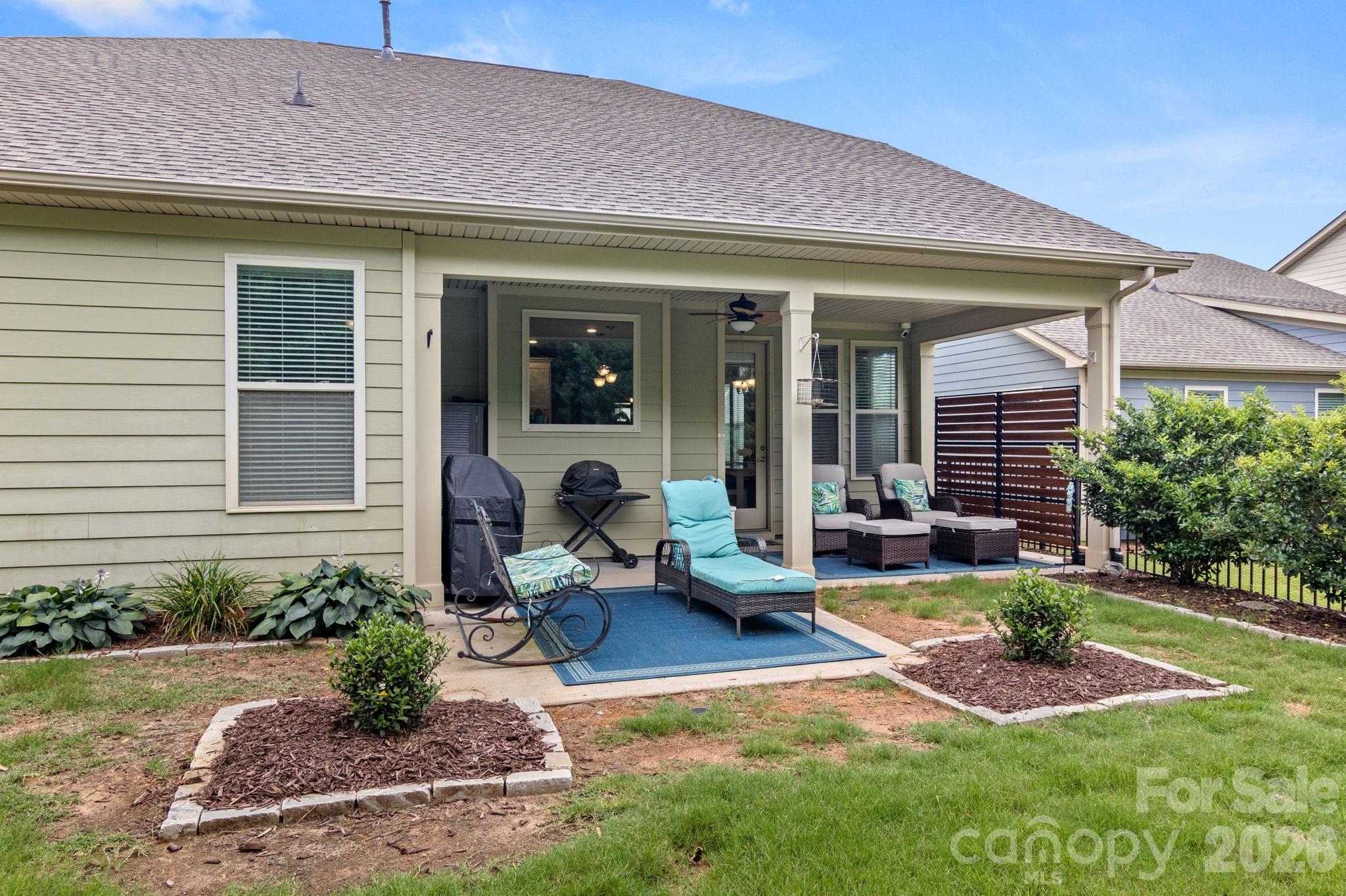 8416 Festival Way — Charlotte