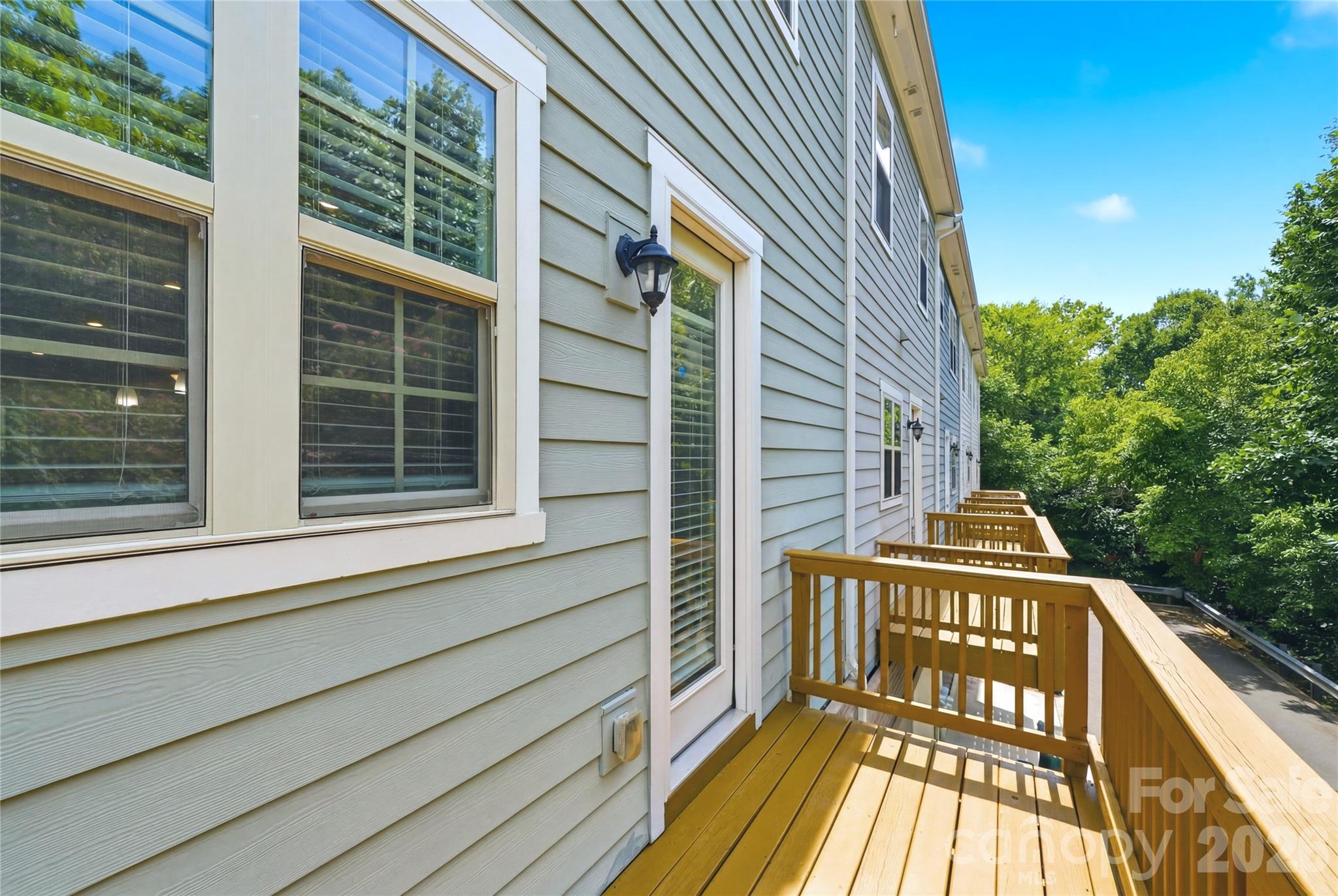 9524 Ainslie Downs Street — Charlotte
