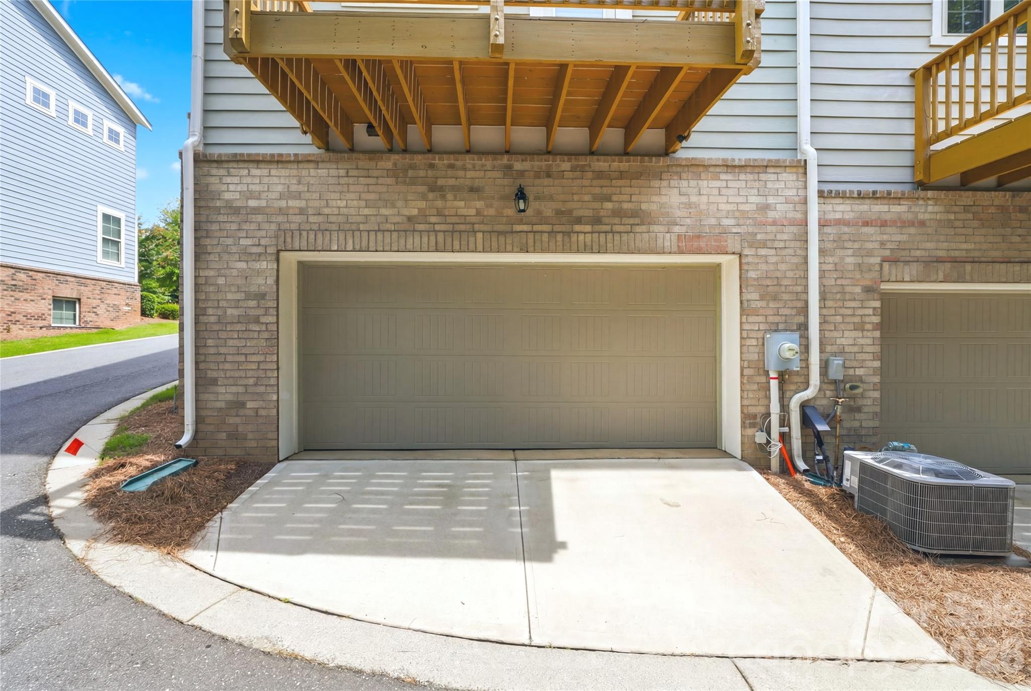 9524 Ainslie Downs Street — Charlotte