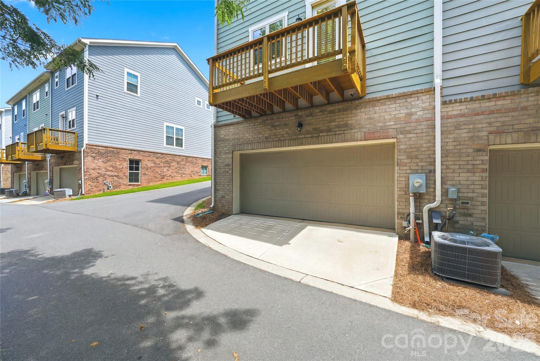 9524 Ainslie Downs Street — Charlotte