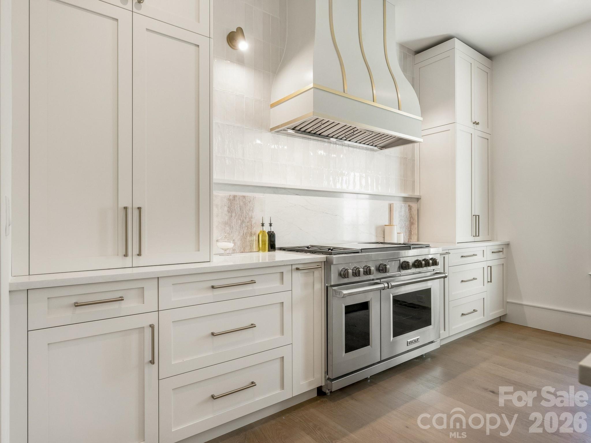 3240 Sunset Drive — Charlotte