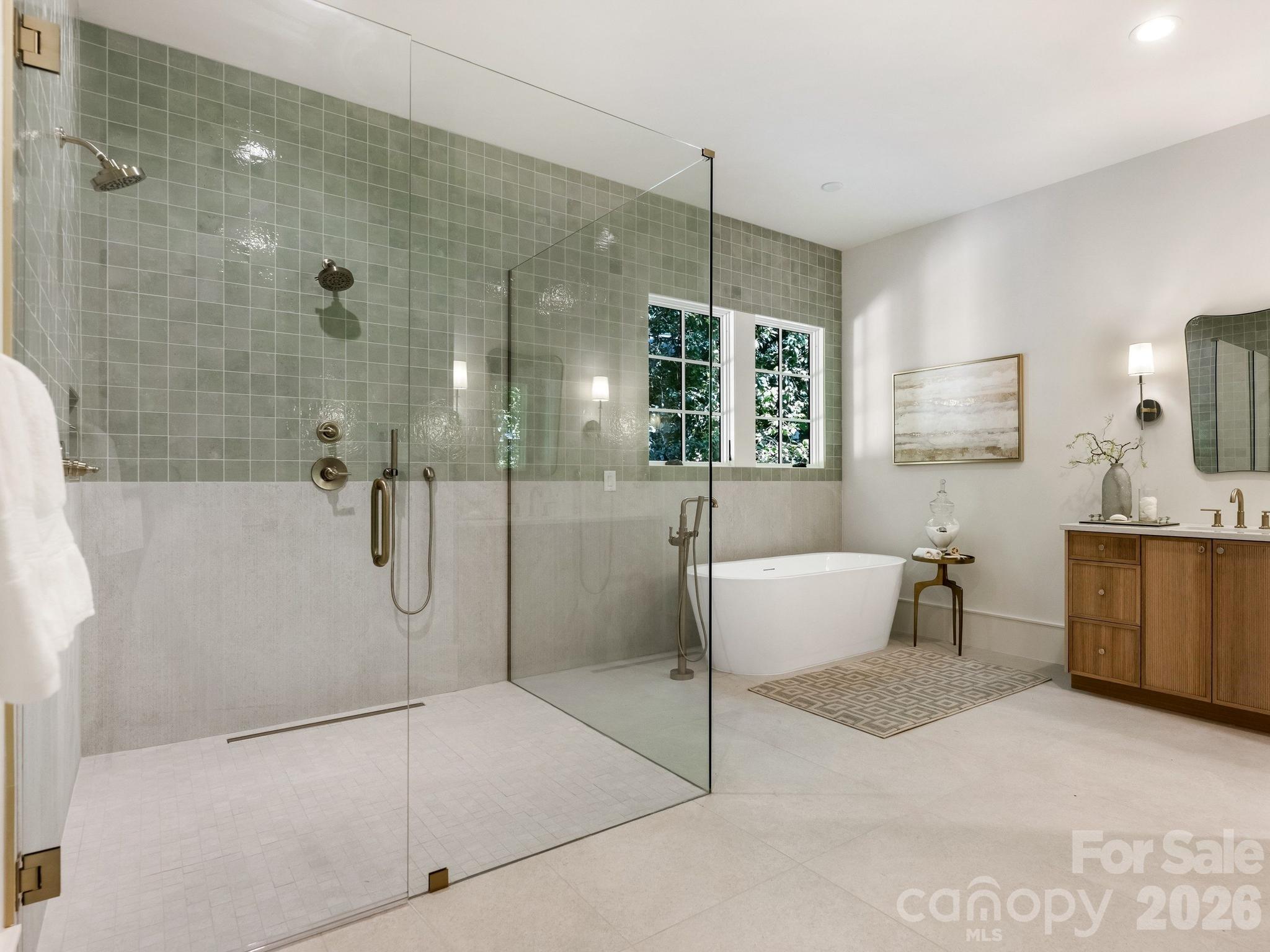 3240 Sunset Drive — Charlotte